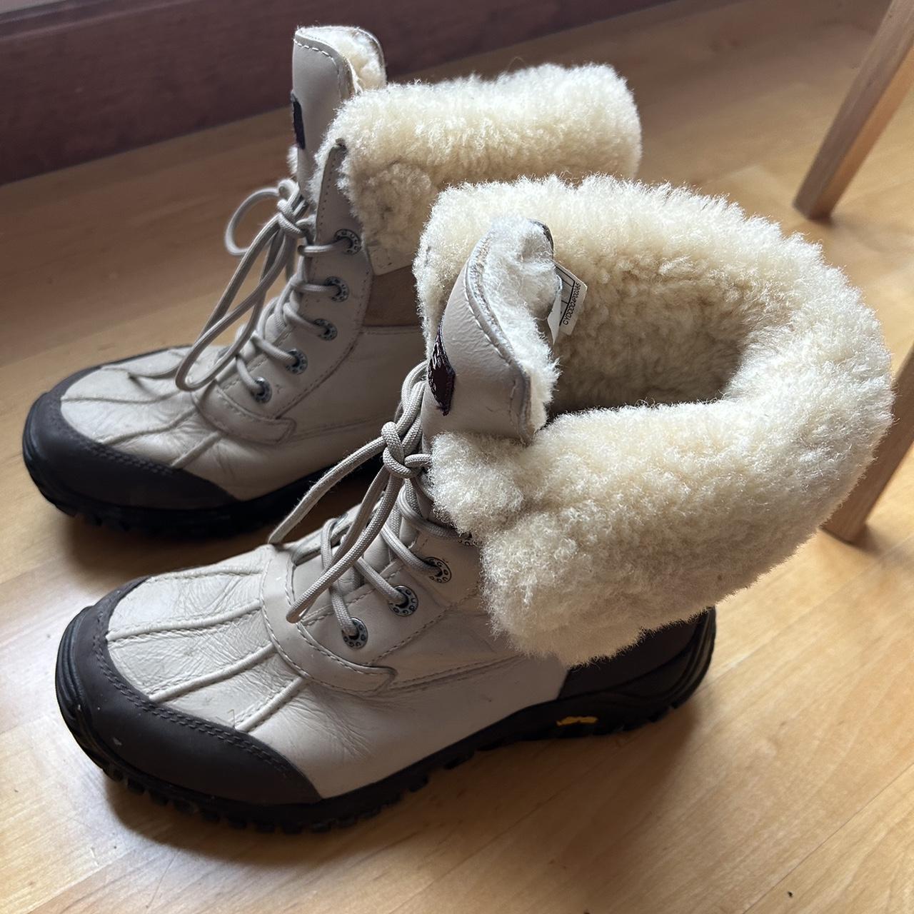 Ugg adirondack beige sale