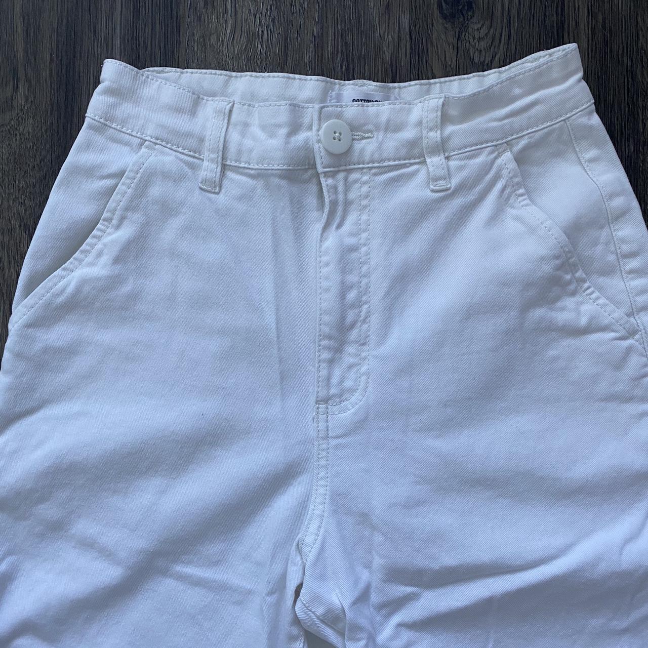 Cotton On white pants Size 4, fits a 24”26” High... Depop