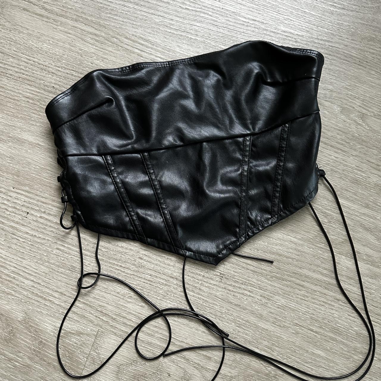 Pleather crop top corset style with ties on the side - Depop