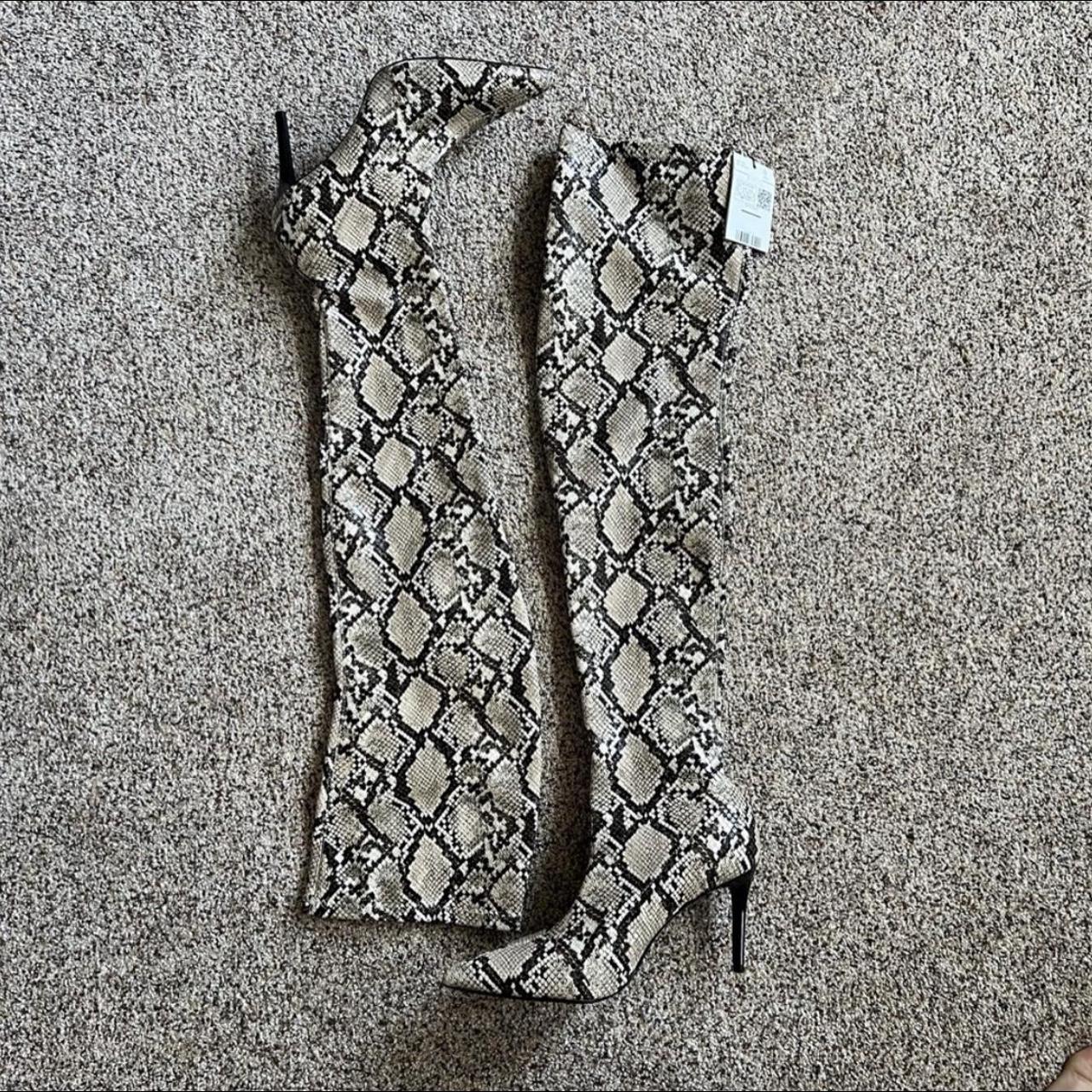 Thigh high snakeskin sale boots mango