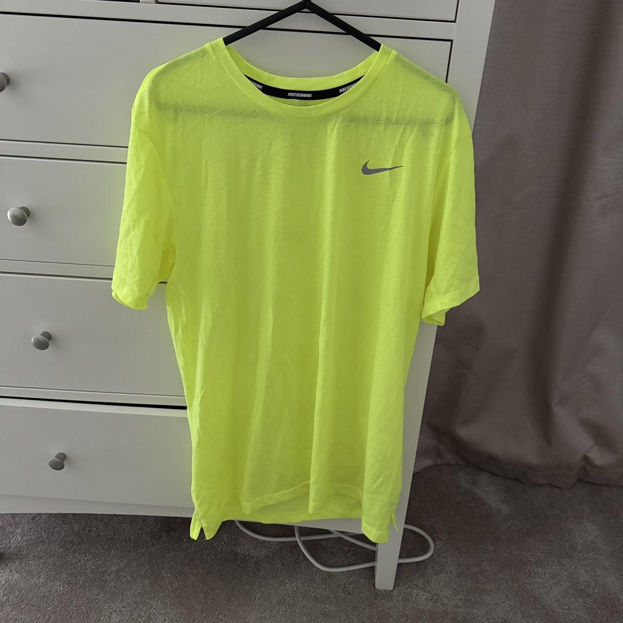 Neon yellow nike shirt mens hotsell