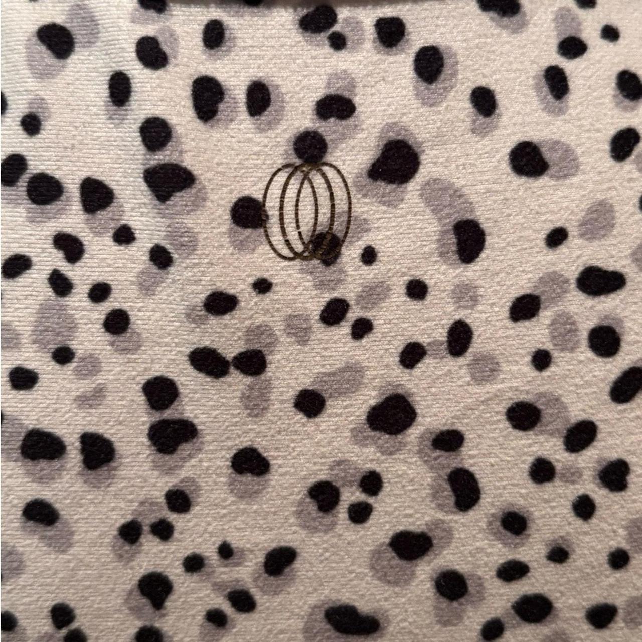 Source Unknown Women's T-shirt - White/Black - L … - image 4