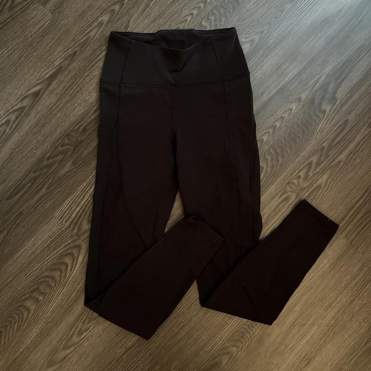 Lululemon ribbed leggings warm winter leggings size 6 - Depop