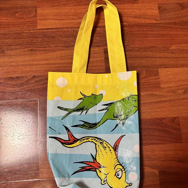WHO A.U Steve Canvas Bucket Bag Like new without | Depop