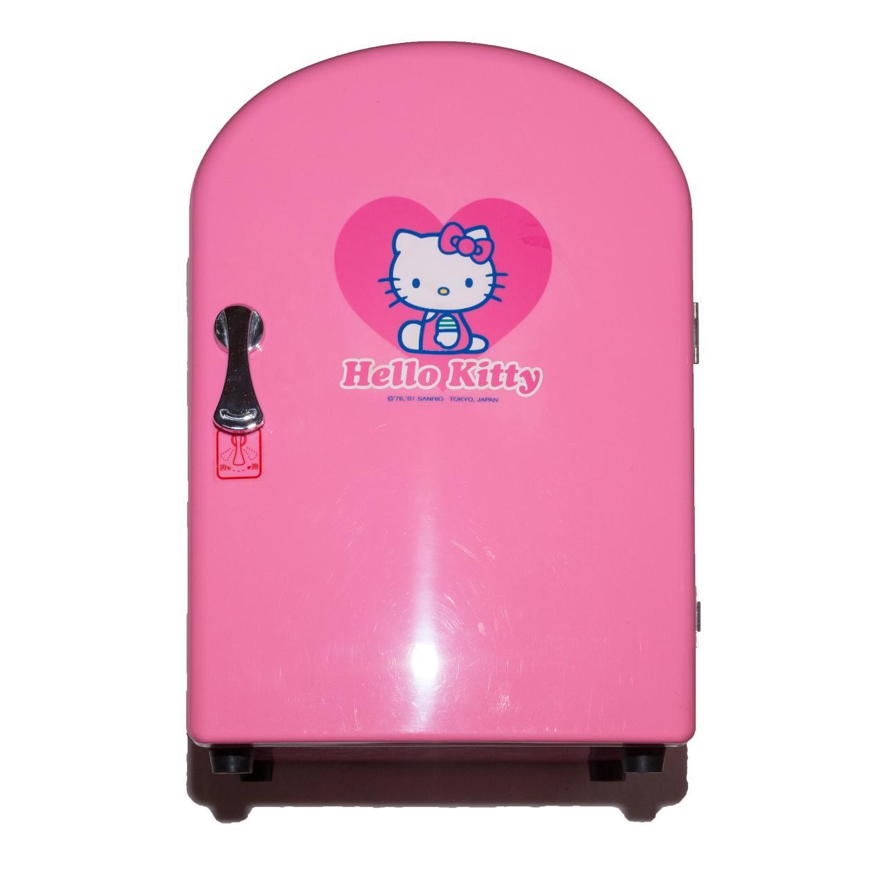 Deals Hello Kitty Mini Fridge