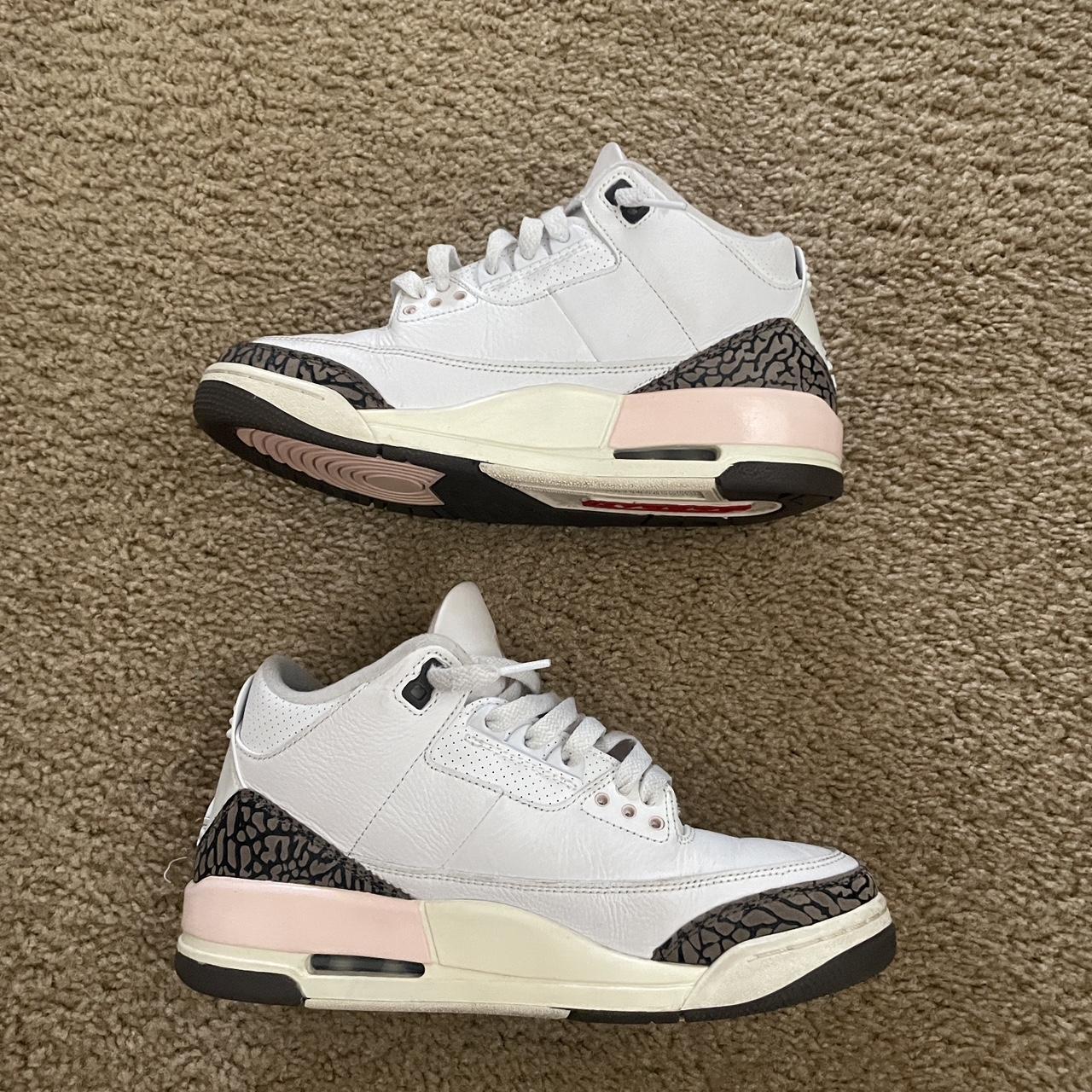 Jordan 3 ‘Neapolitan’ 8.5W - 7y/7M ‼️‼️ The laces... - Depop