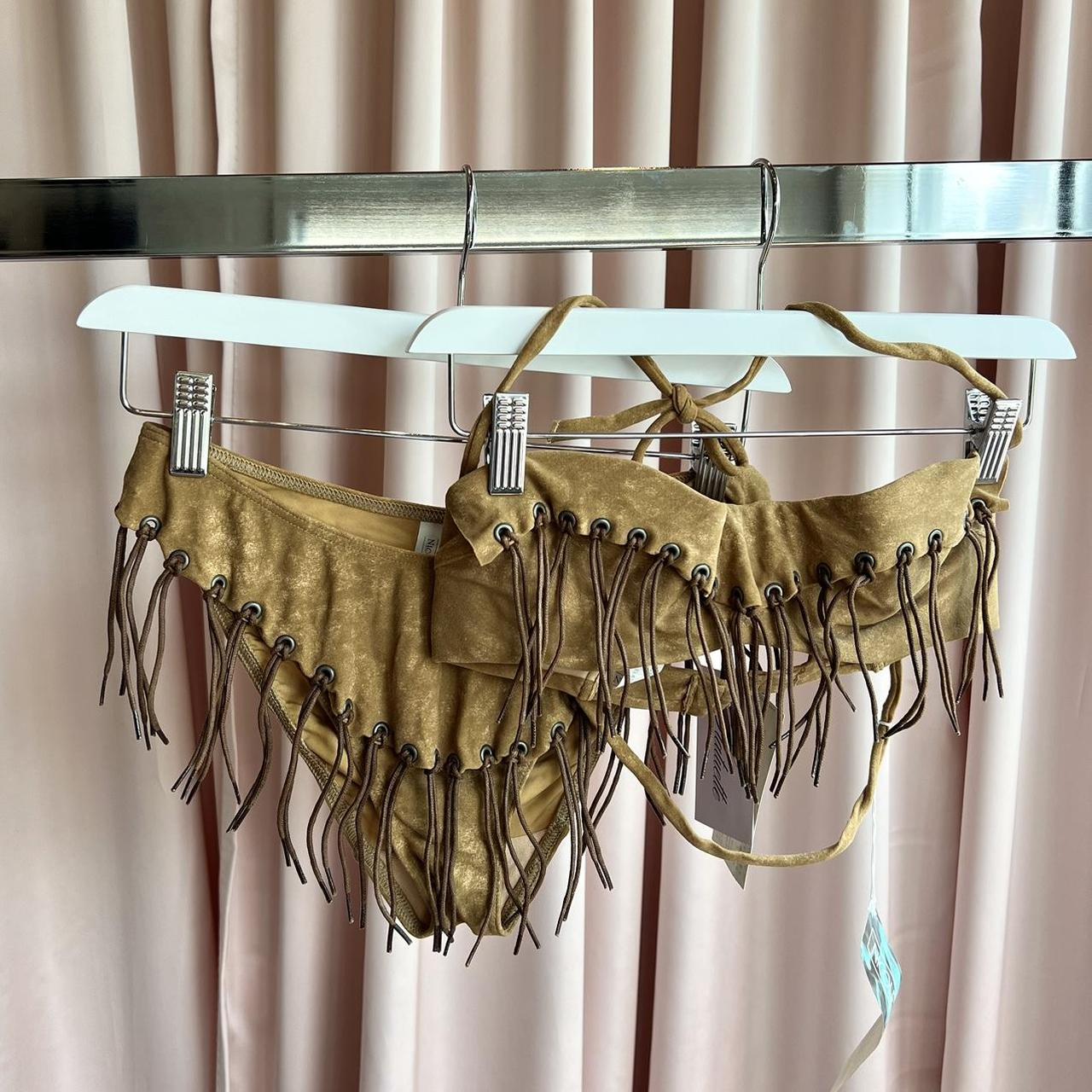 item listed by shopkinglis