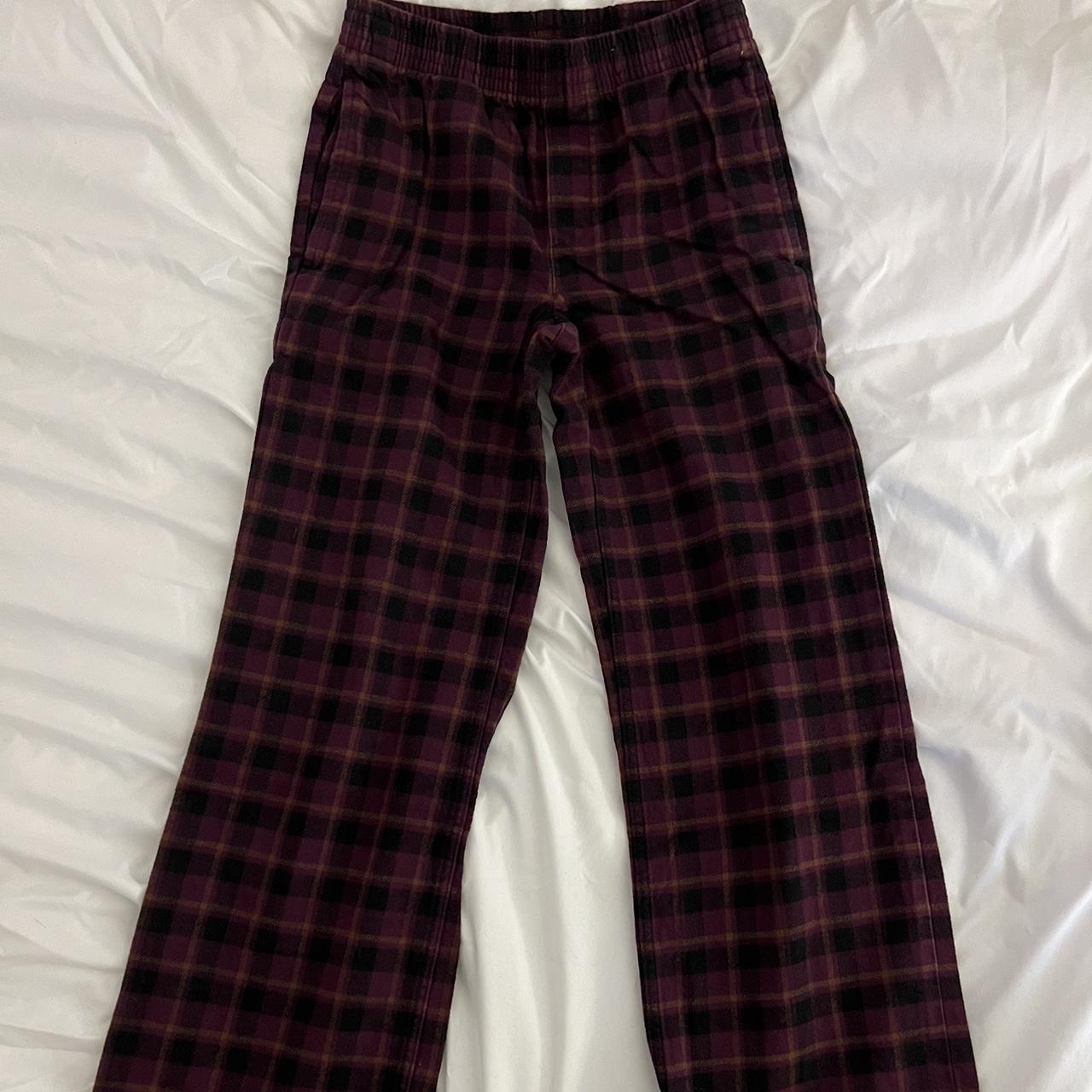 Aritzia TNA plaid pants Purple, black and tan Size:... - Depop