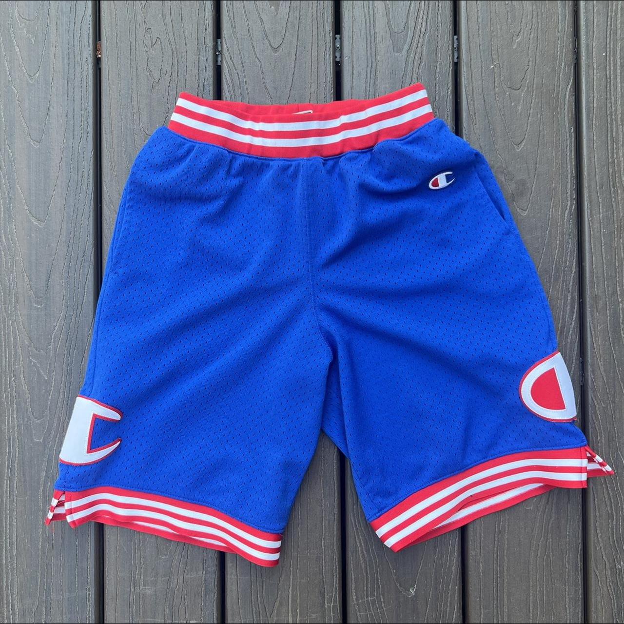 Champion Basketball Shorts Size Small, Check photos