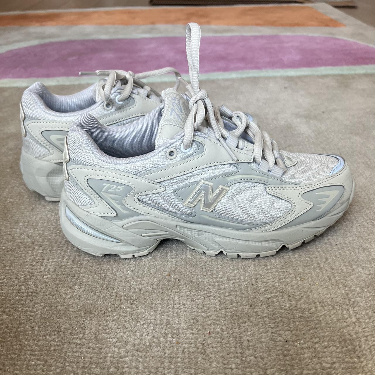 New Balance Women's Trainers