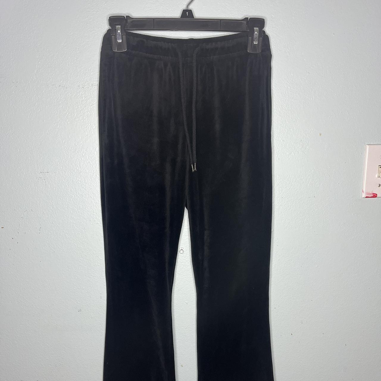 COLSIE black velvet high waisted flared pants 🖤