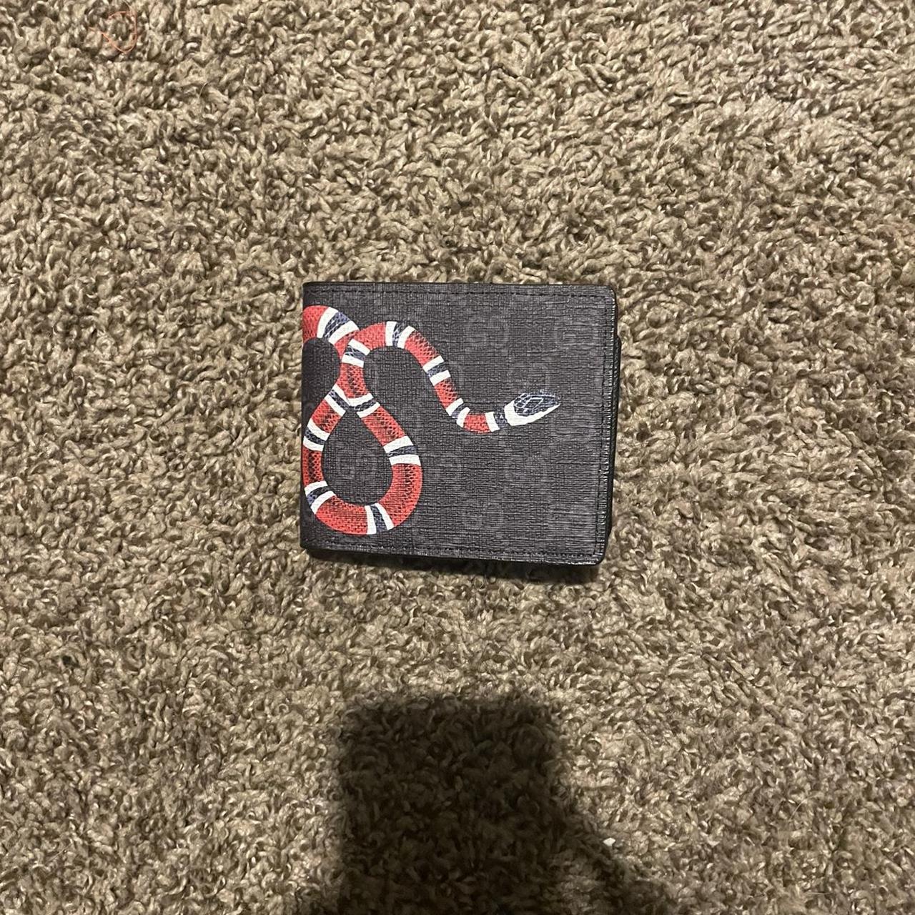 Gucci Snake Wallet Black Gently Used Condition Free - Depop