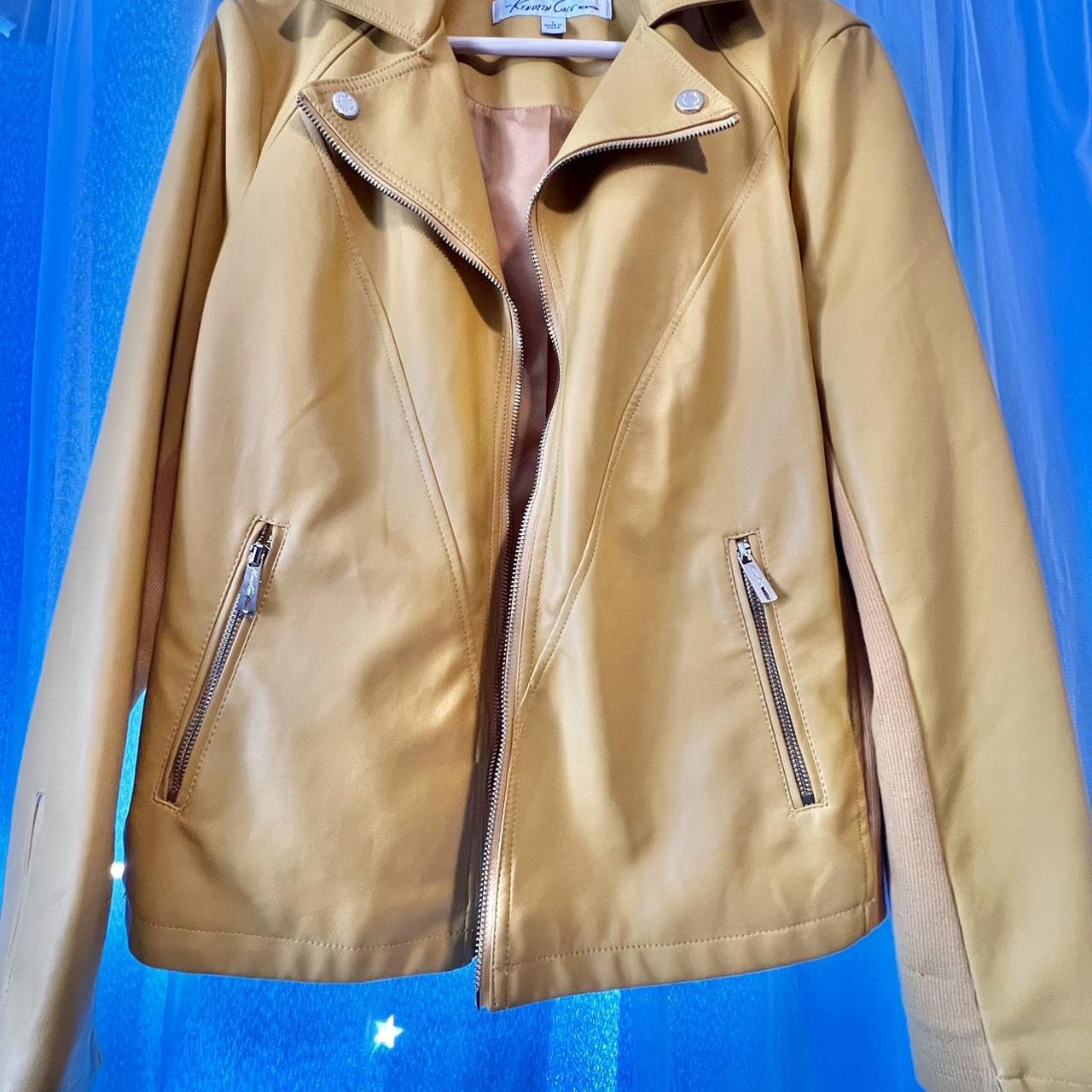 Beautiful mustardcolored jacket faux... Depop