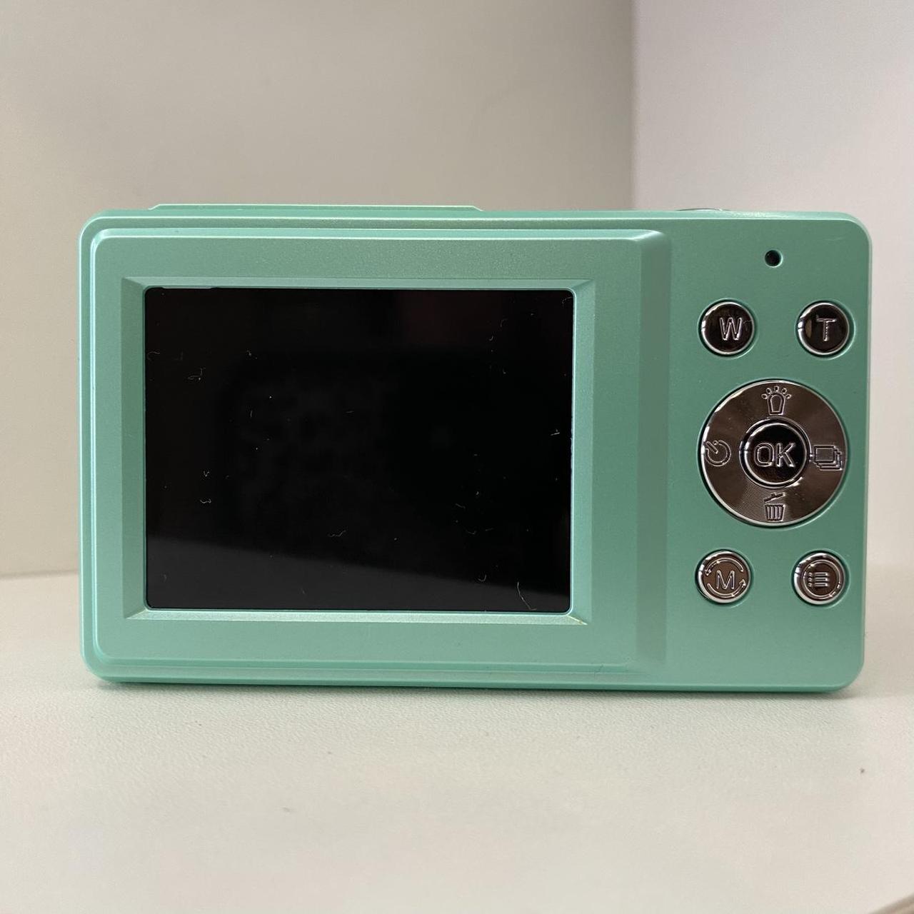 Sea green vivitar digital camera depop