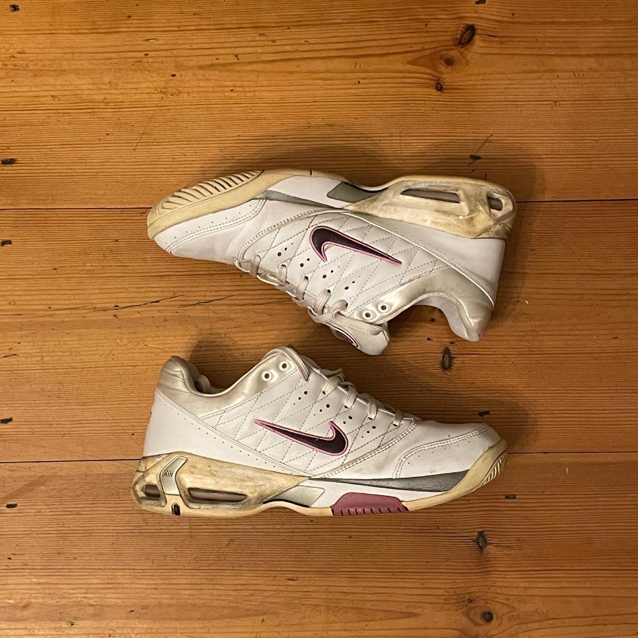 Old air clearance max pink