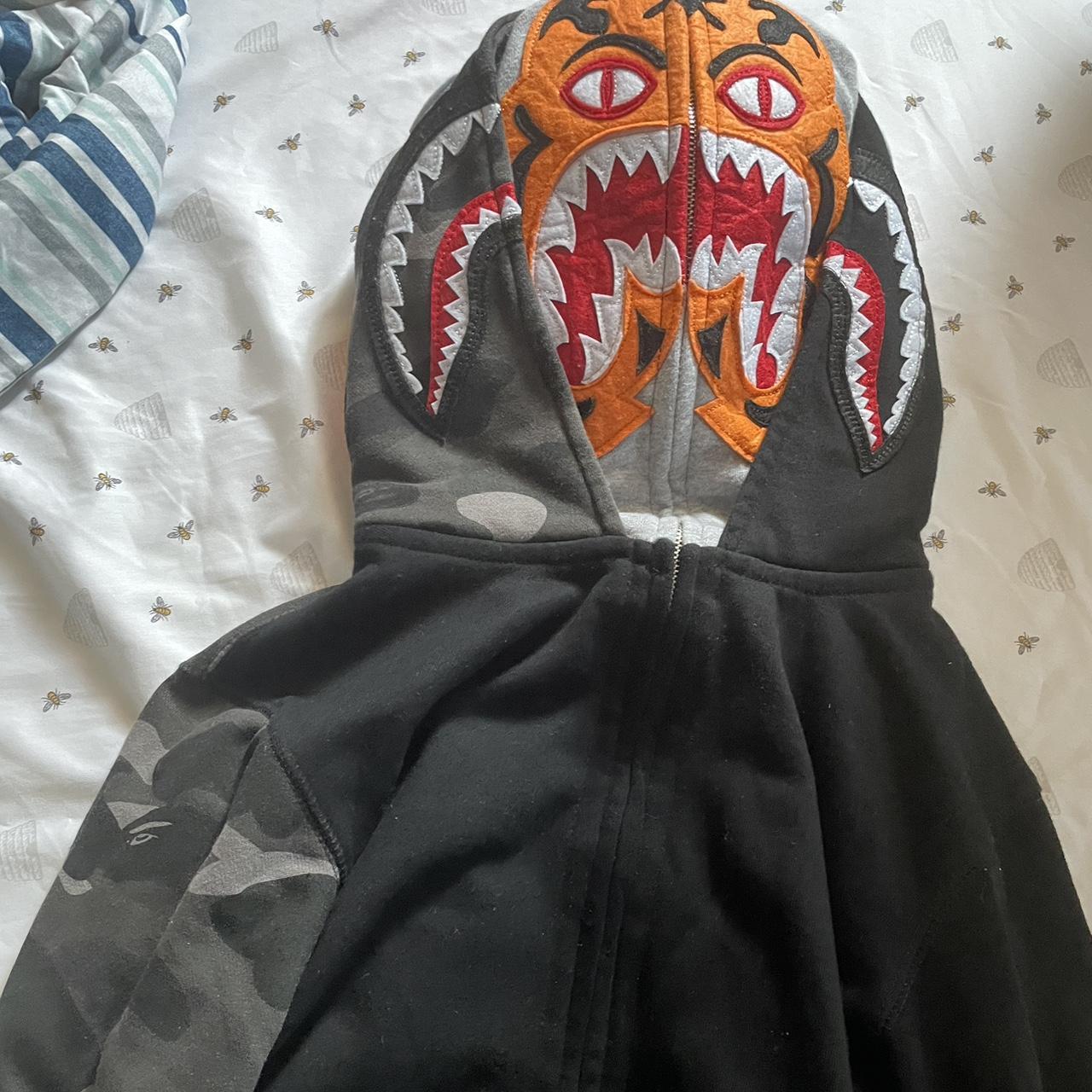 double bape hoodie tiger - Depop