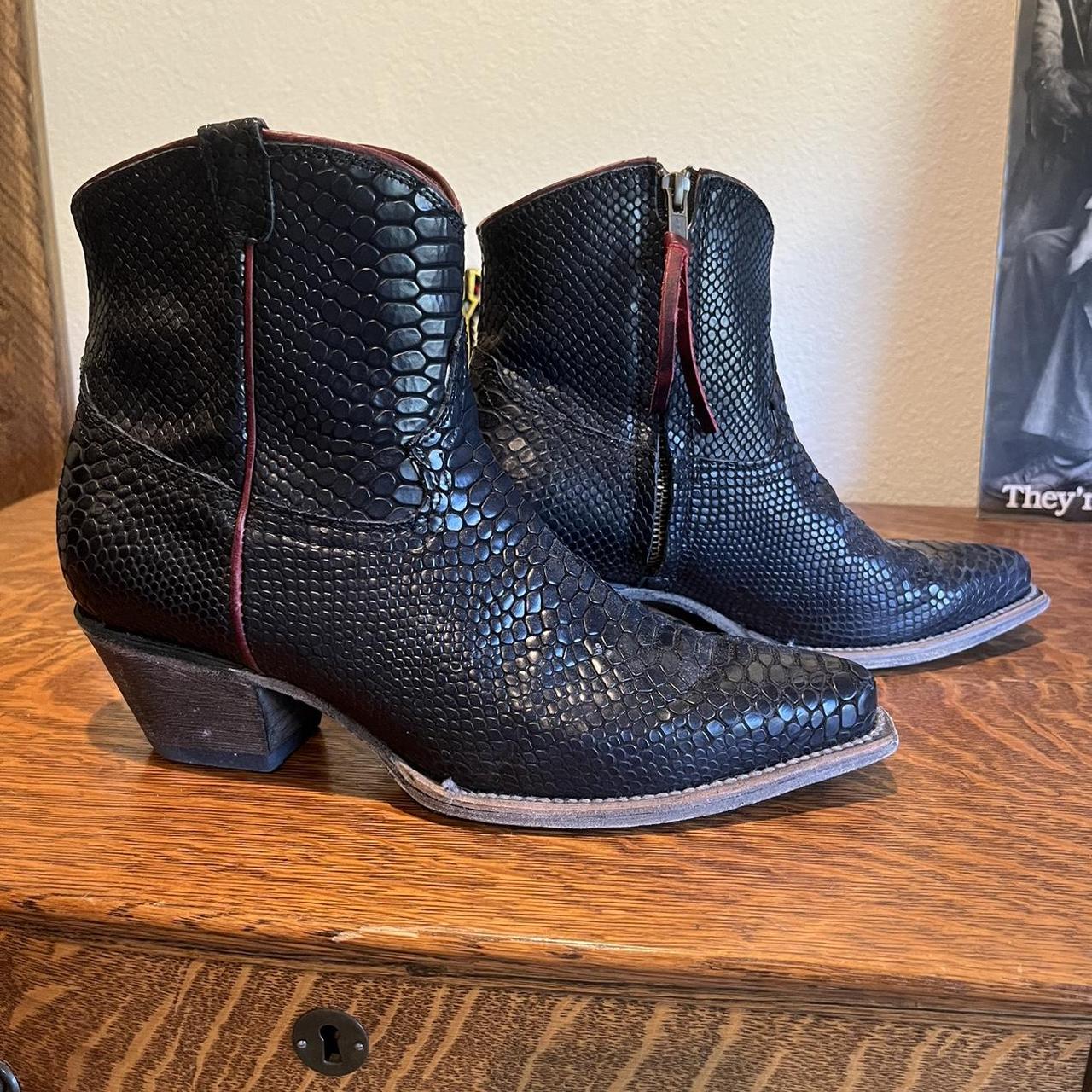 Freebird hotsell black boots