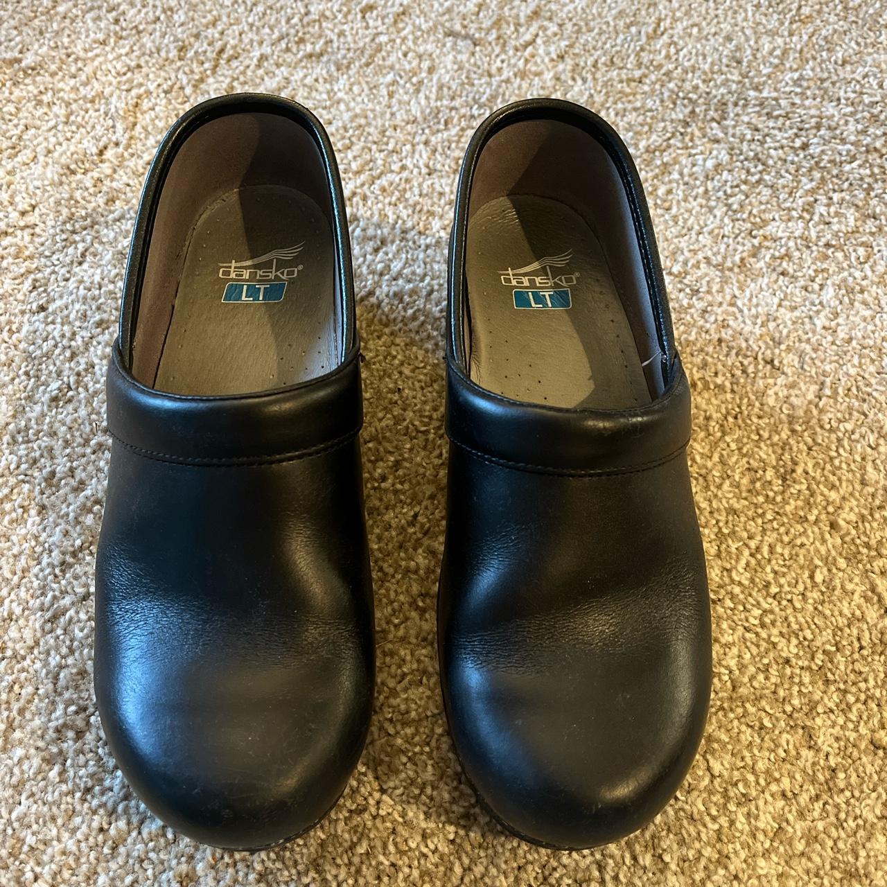 Black Dansko clogs, very good condition! Depop