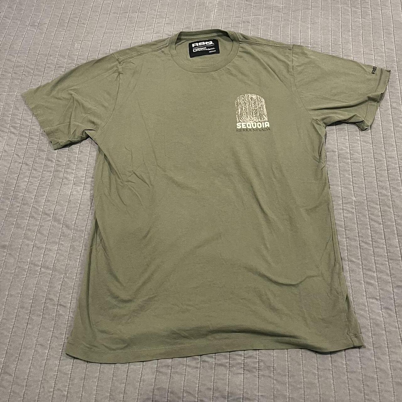 RSQ green sequoia National park t-shirt, size Medium... - Depop
