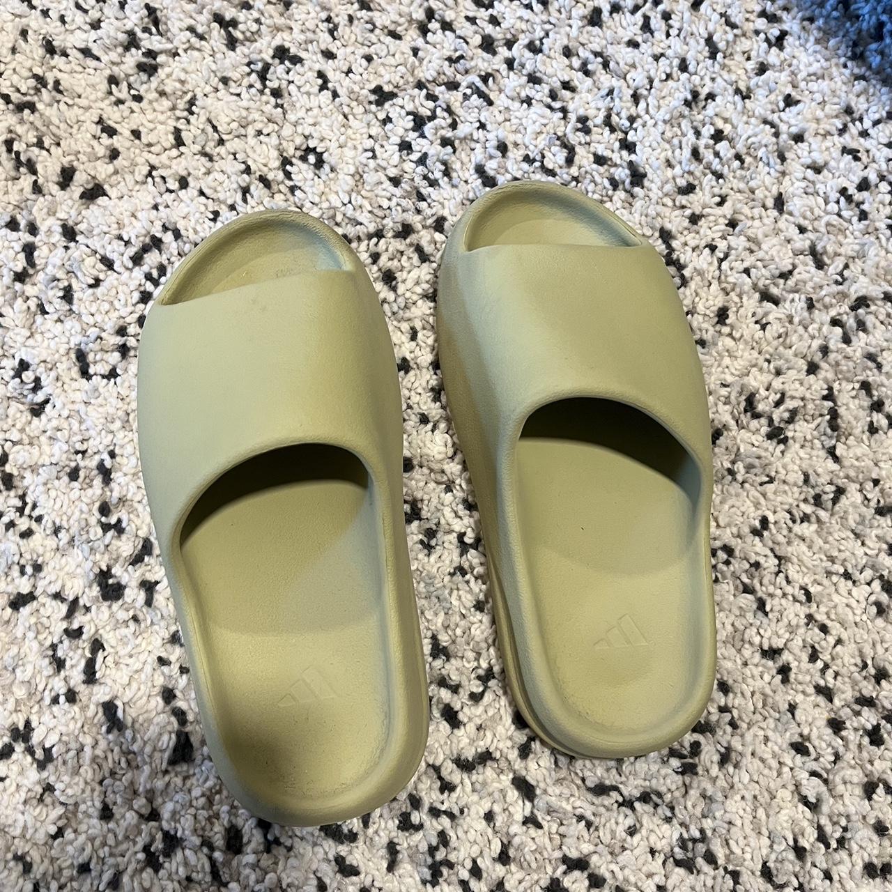yeezy slide resale value