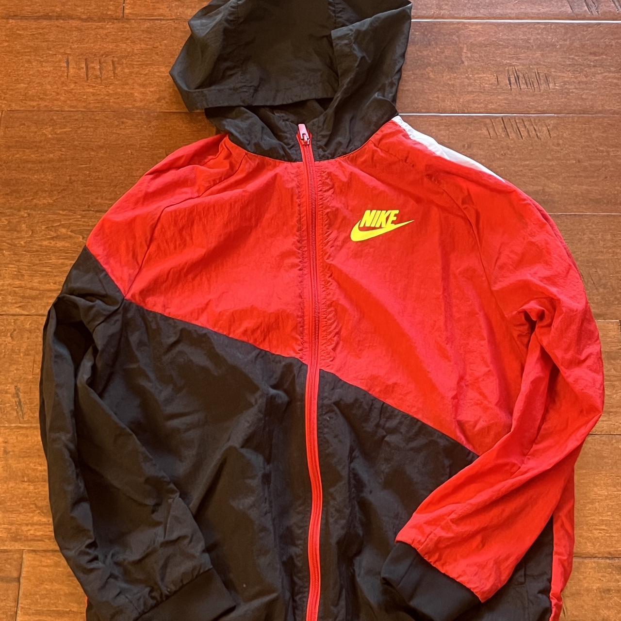 Black and red windbreaker nike best sale