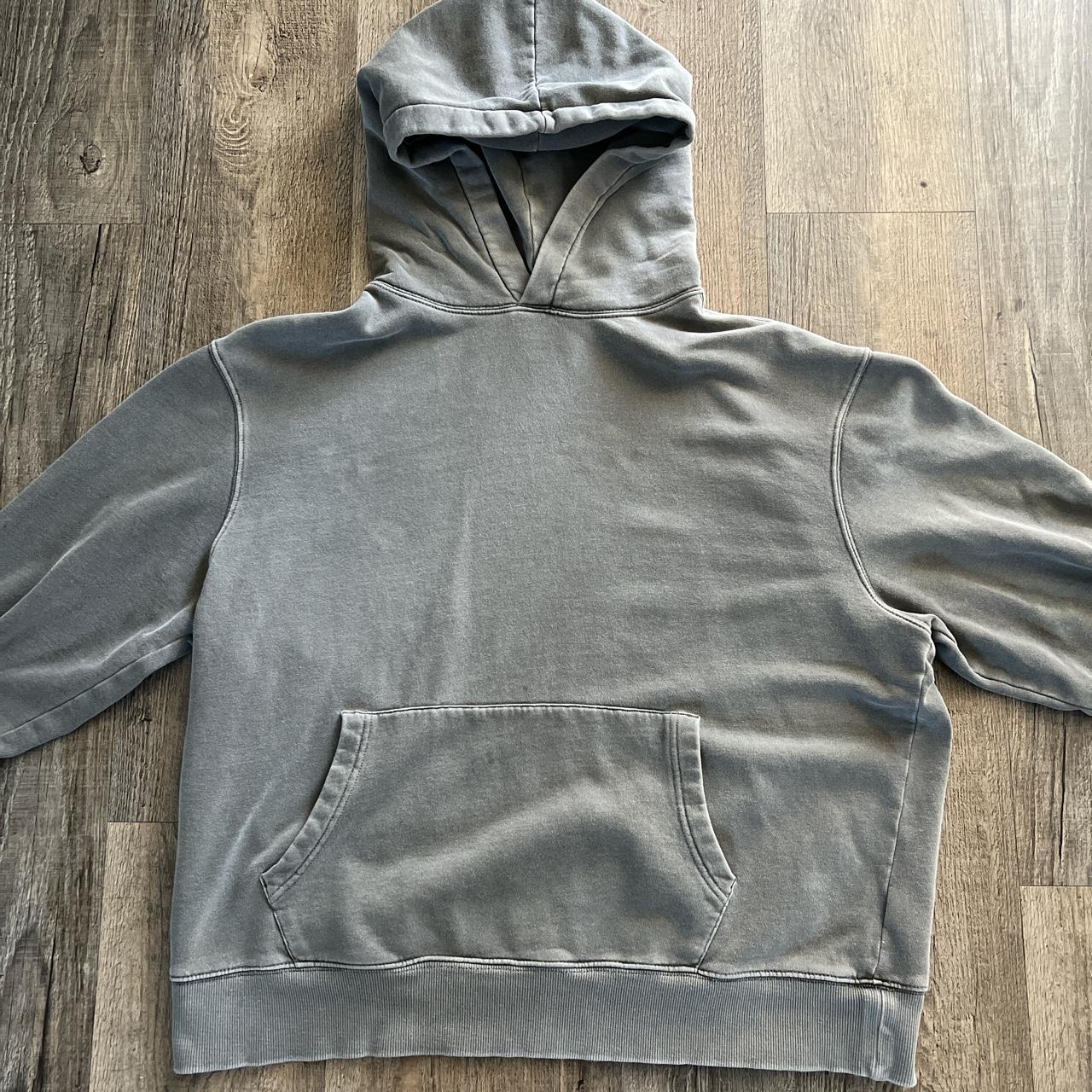 Old navy hoodie - Depop