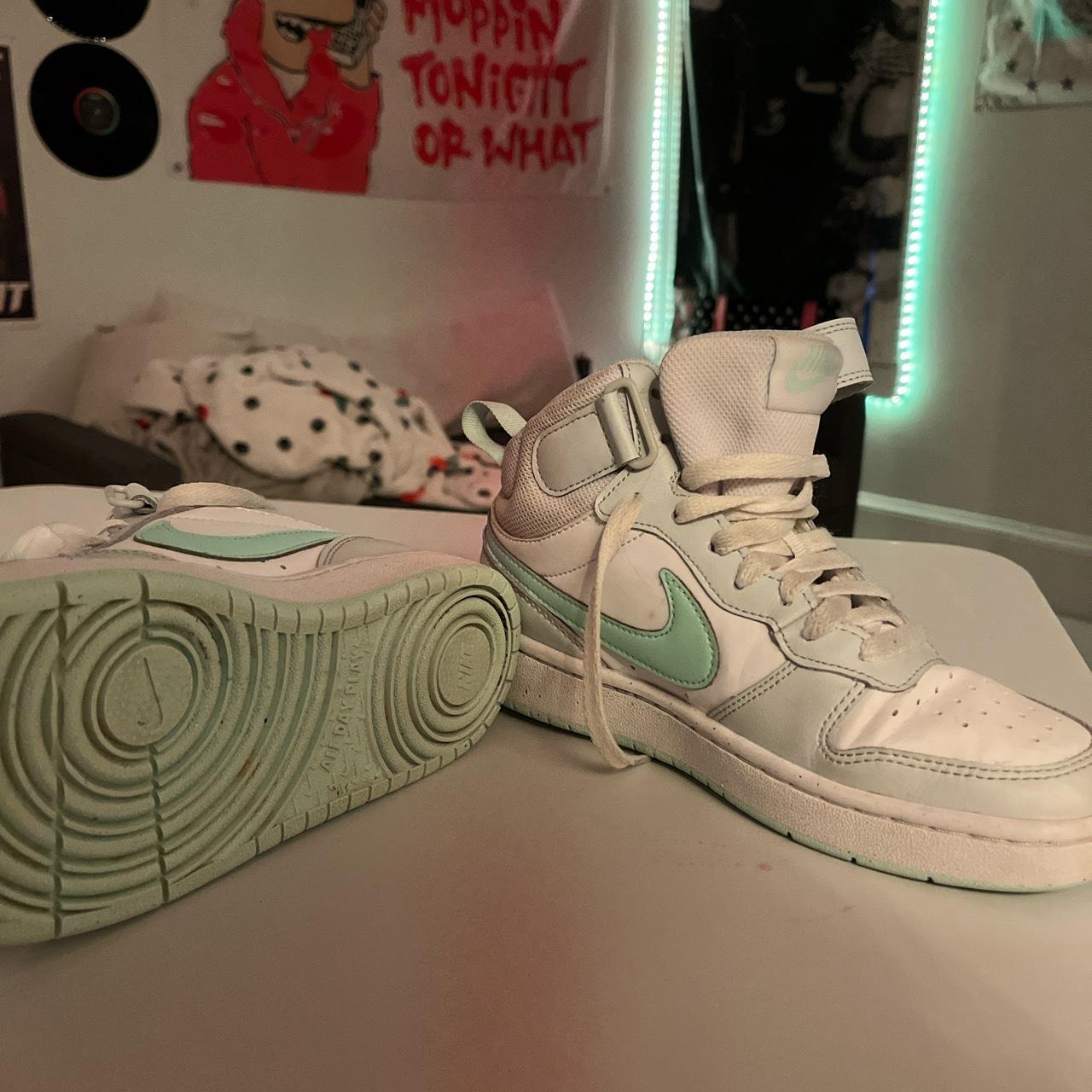 light blue and white dunks nike