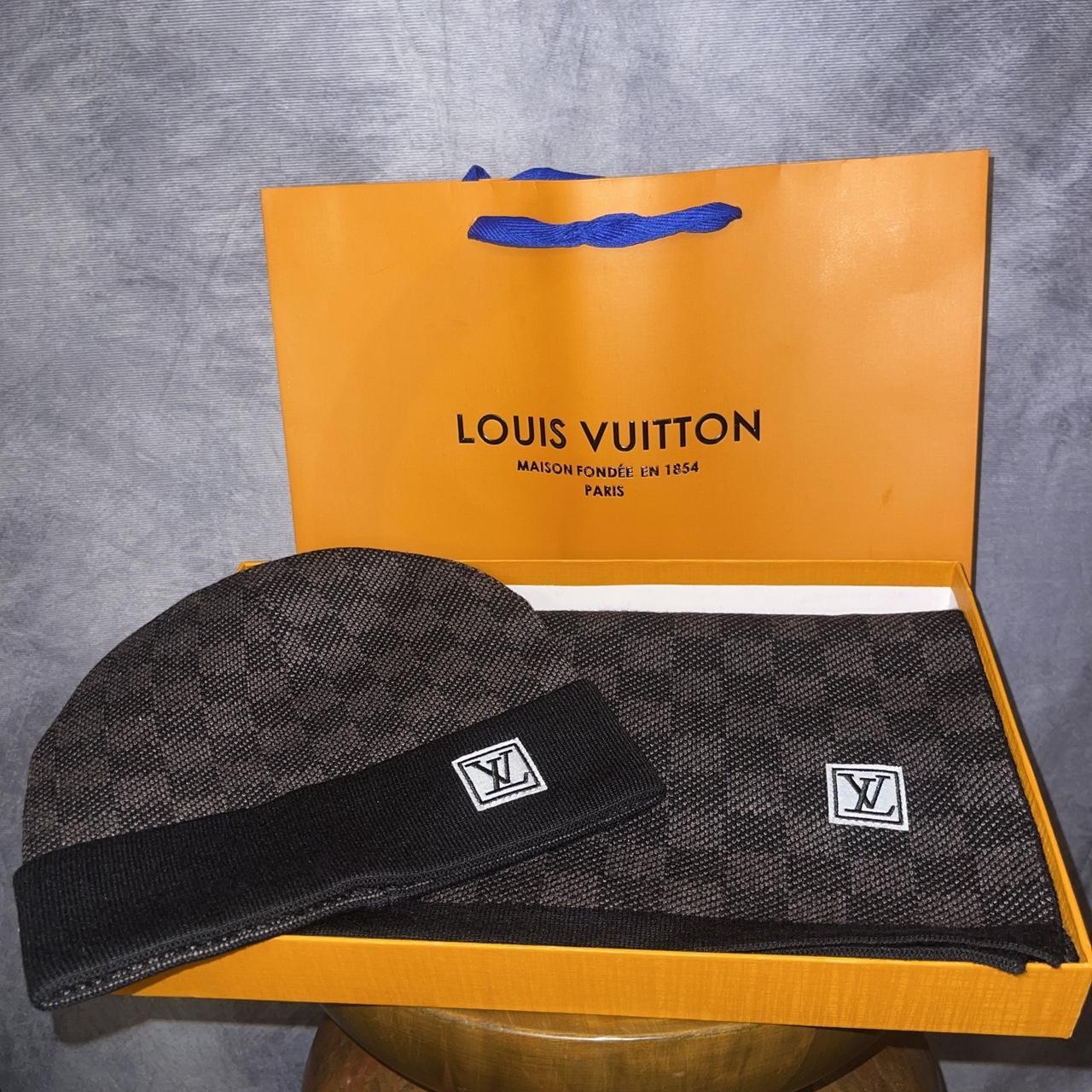 Louis Vuitton Hat and scarf combo super rare to - Depop
