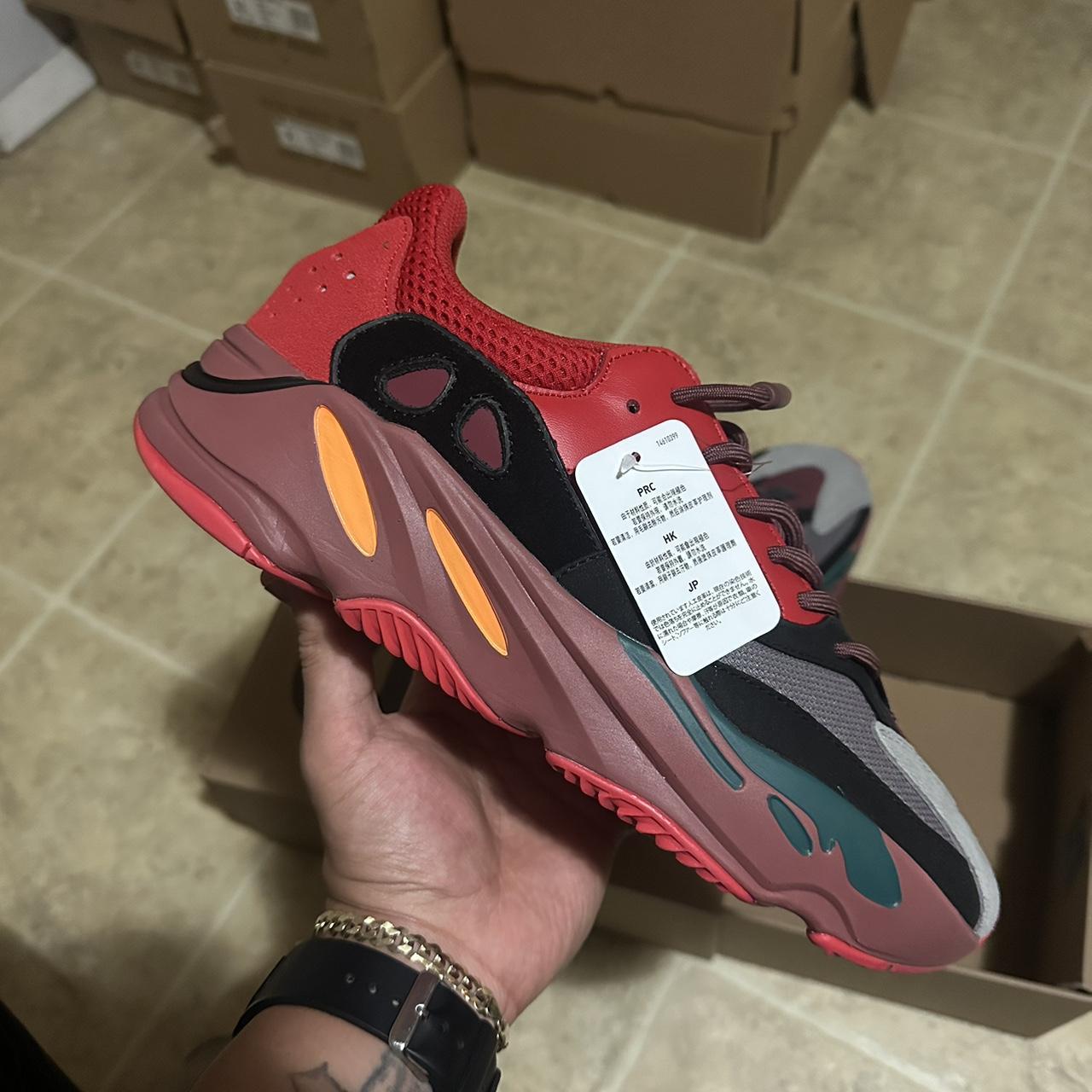 yeezy 700 size 11