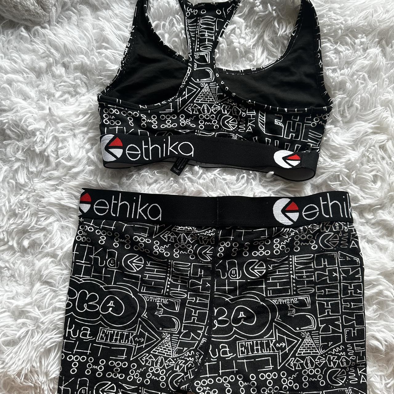 Woman’s ethika set Depop
