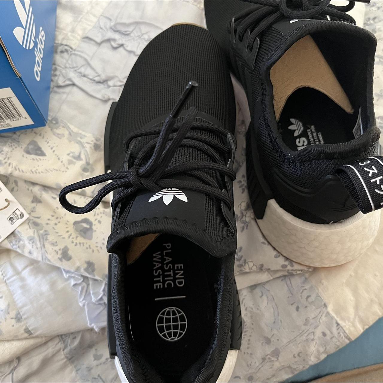 adidas nmd r1 womens black orchid tint