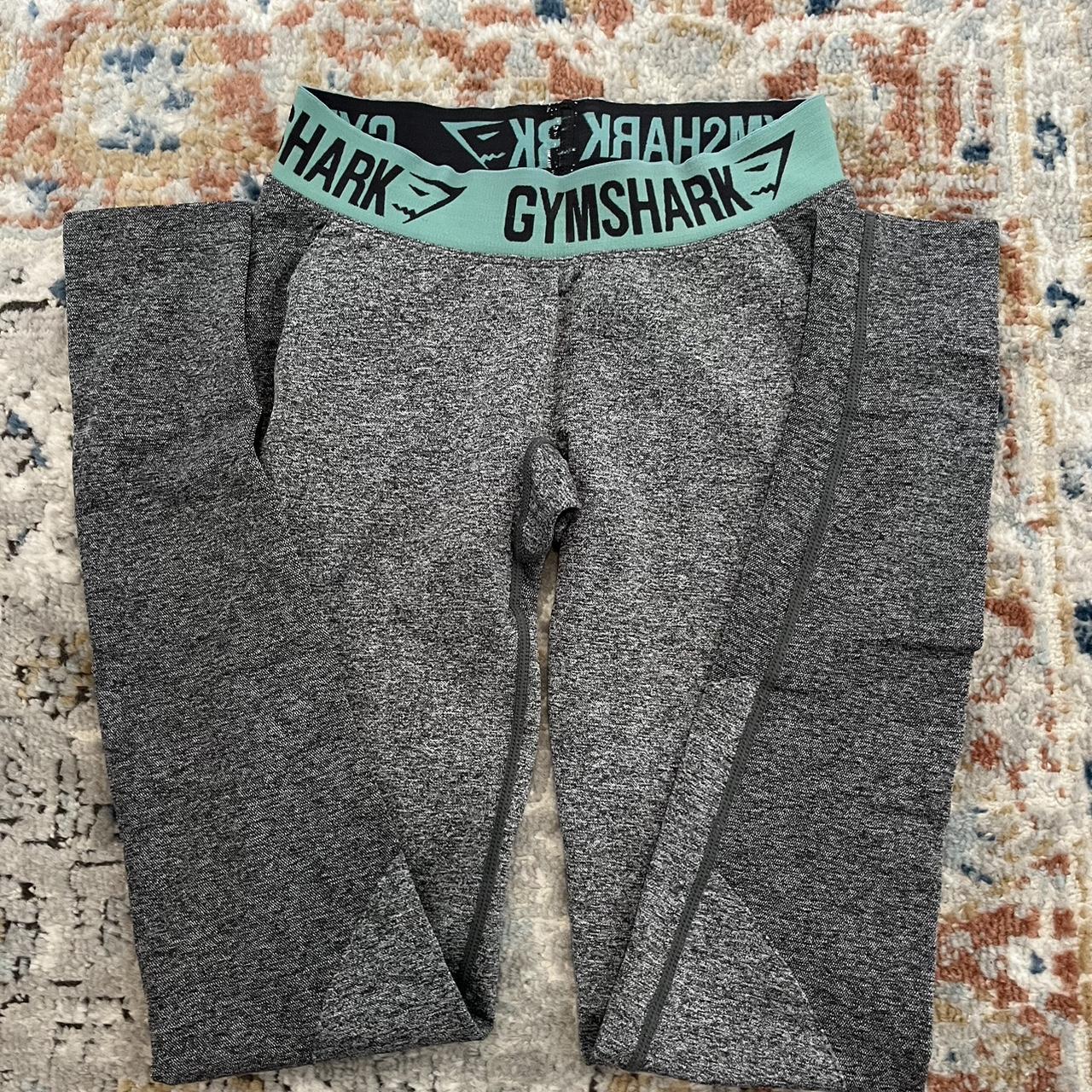 Gymshark xs women's leggings in really good - Depop