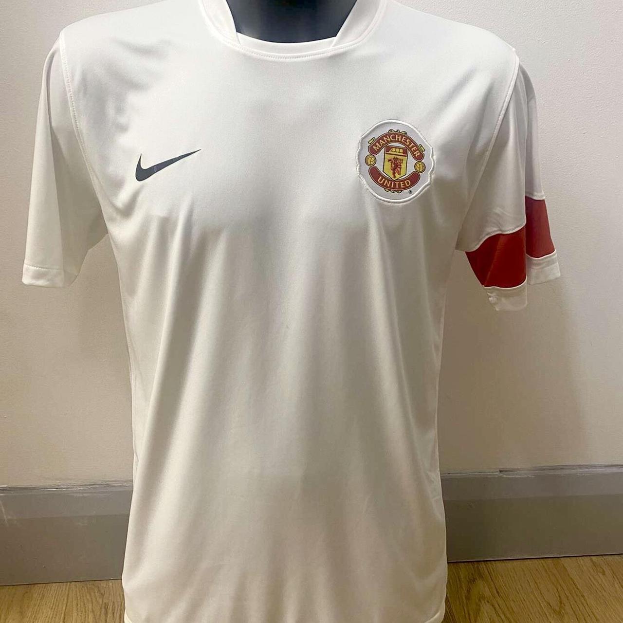 Nike Man United Training Jersey• -Size... - Depop