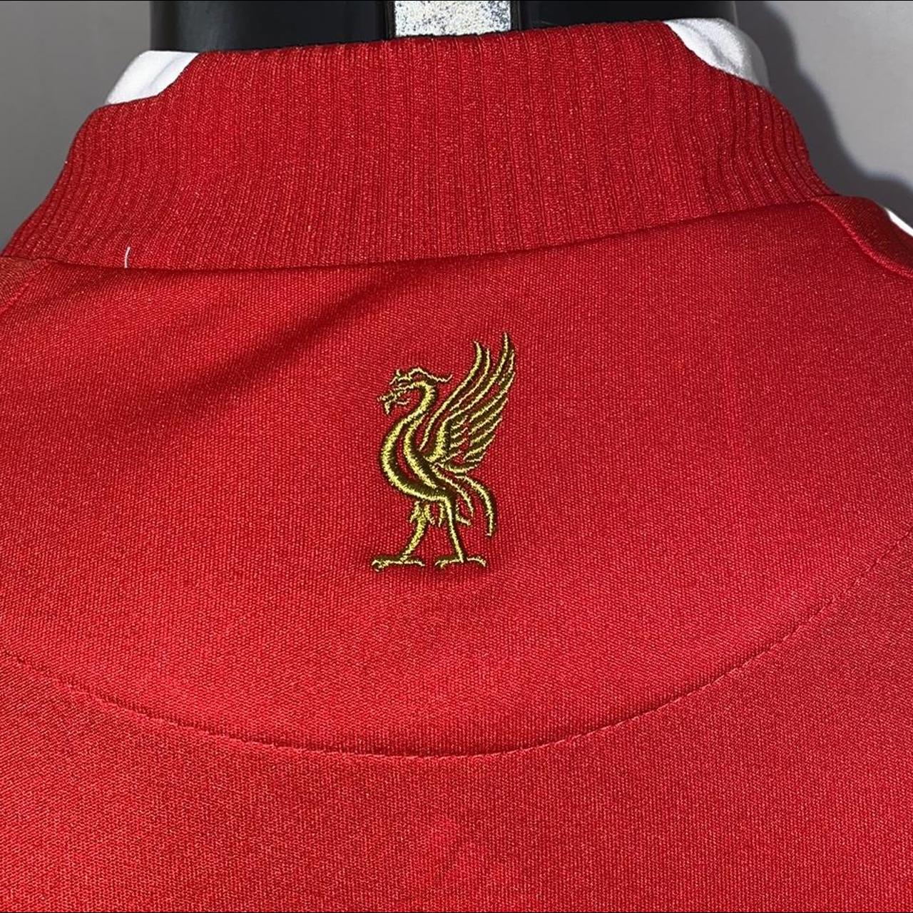 Liverpool FC 2008-2010 Mens Home Jersey with No Name - Depop