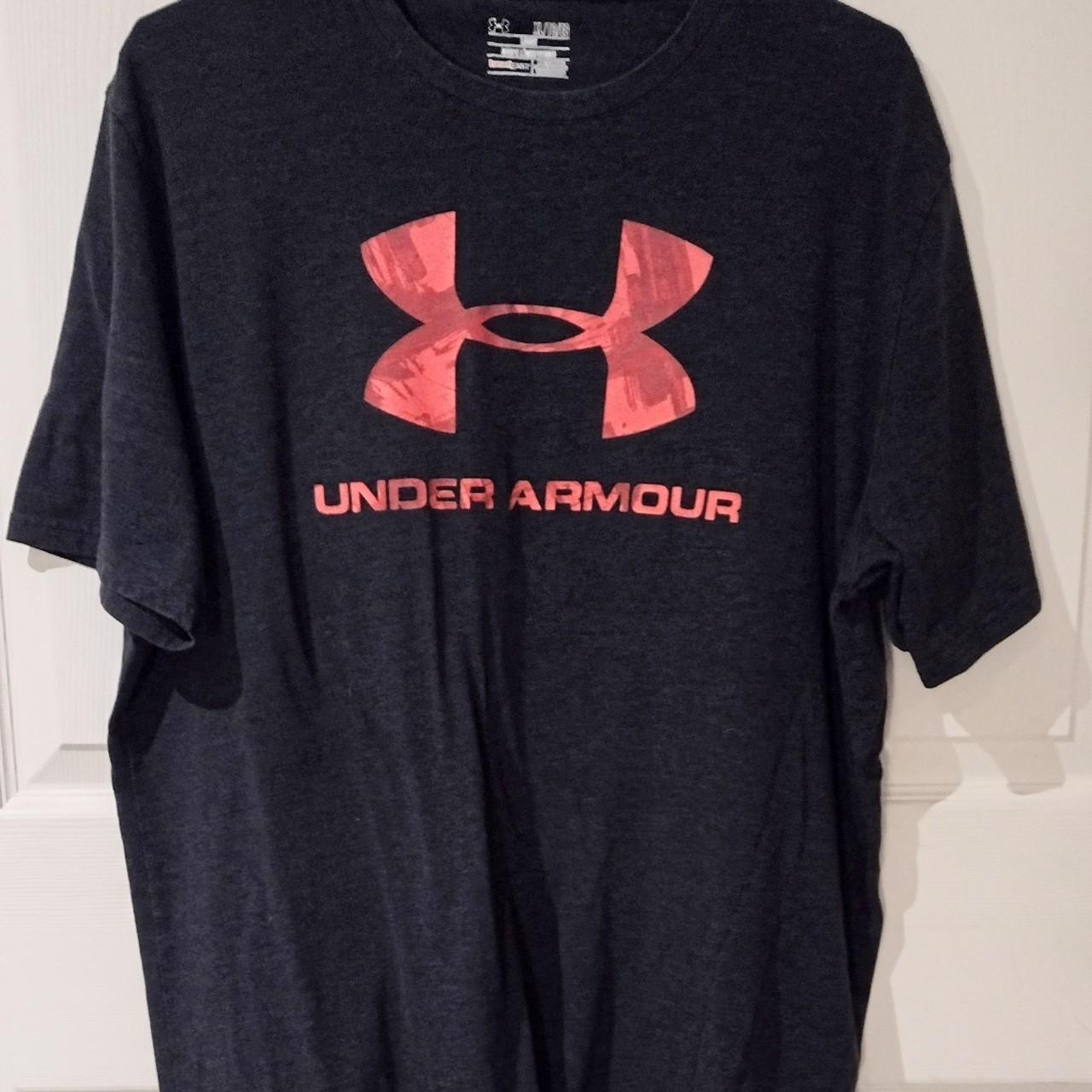 Under Armour Men's T-Shirt - Red - XL