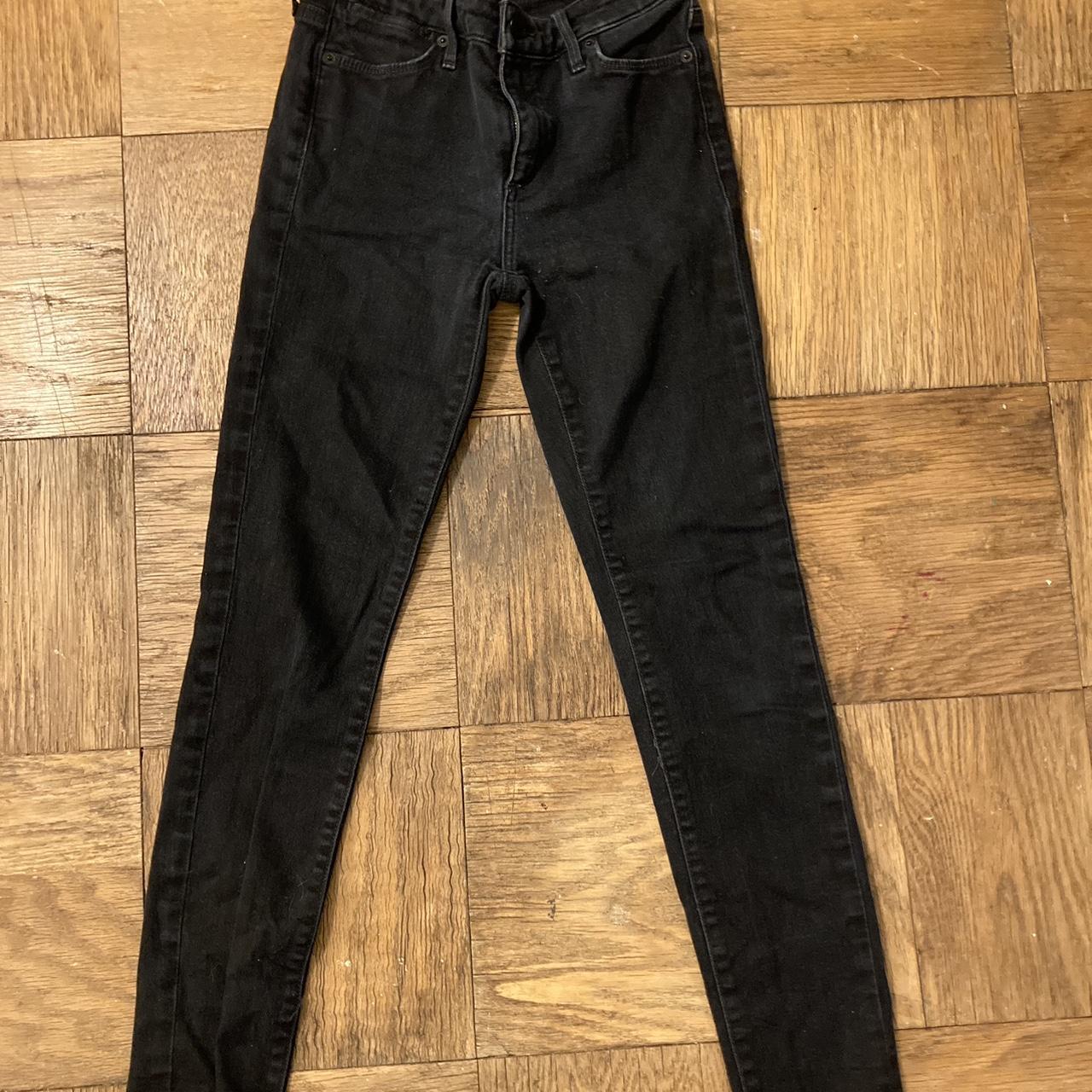 Lucky Brand Black Skinny Jeans Size 00/24 - Depop