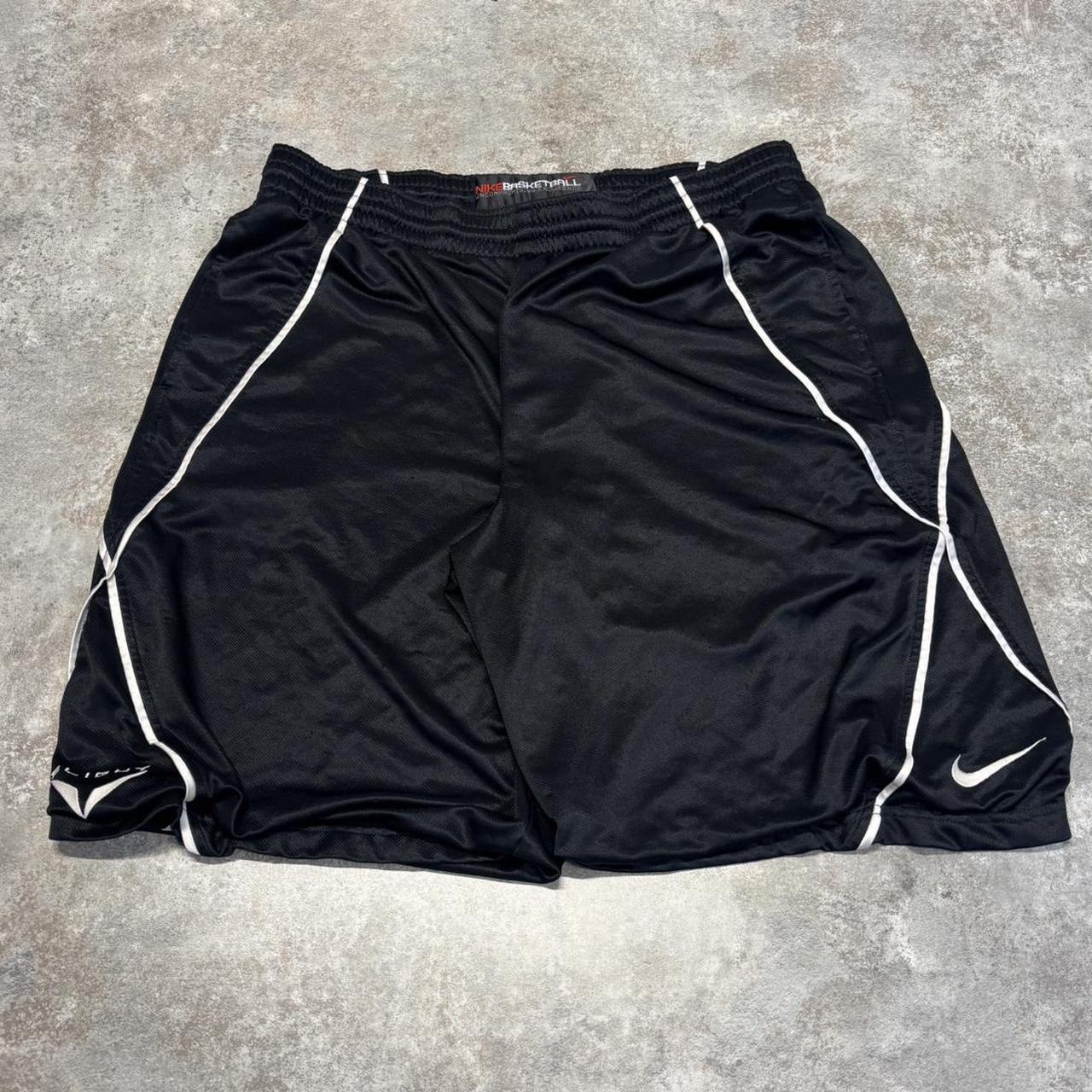 item listed by rockcitythrift