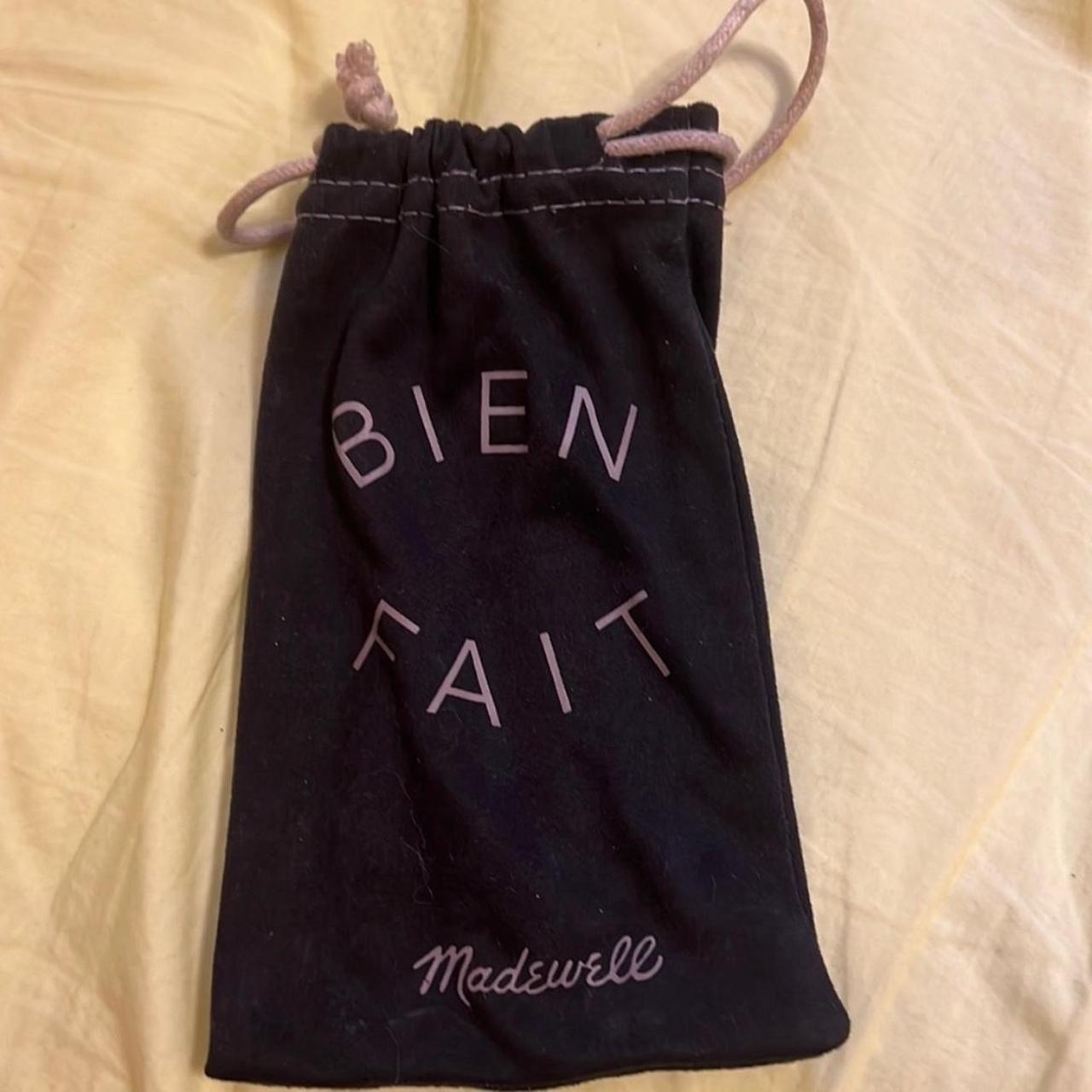 Madewell Bien Fait Cloth Sunglass Case. Black, one... Depop