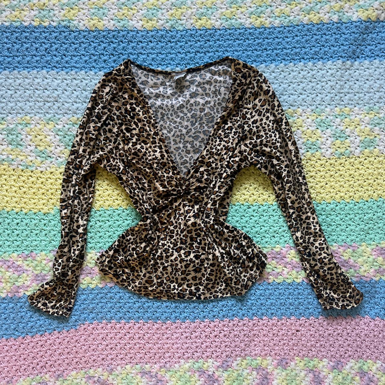 item listed by abeeezi
