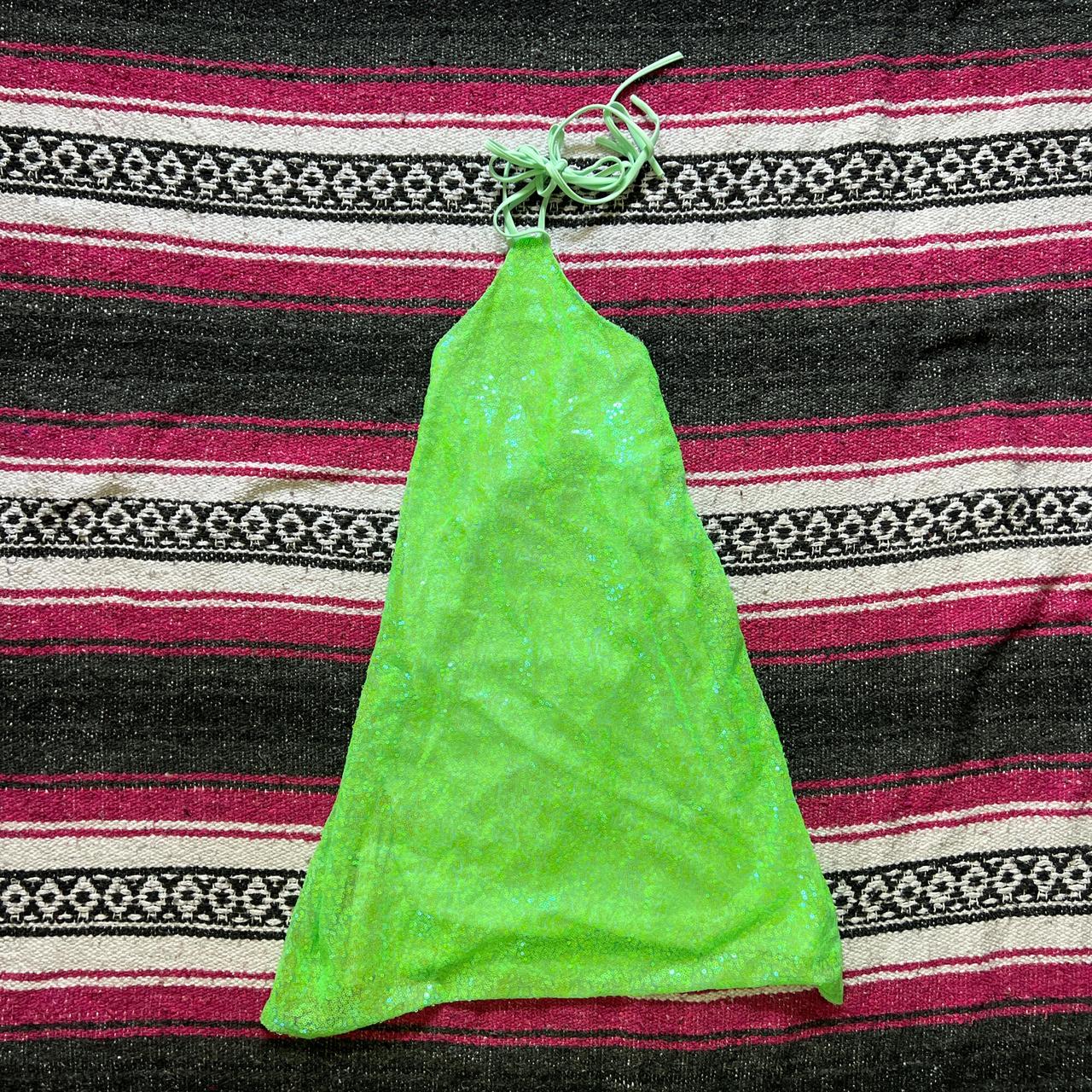 item listed by abeeezi