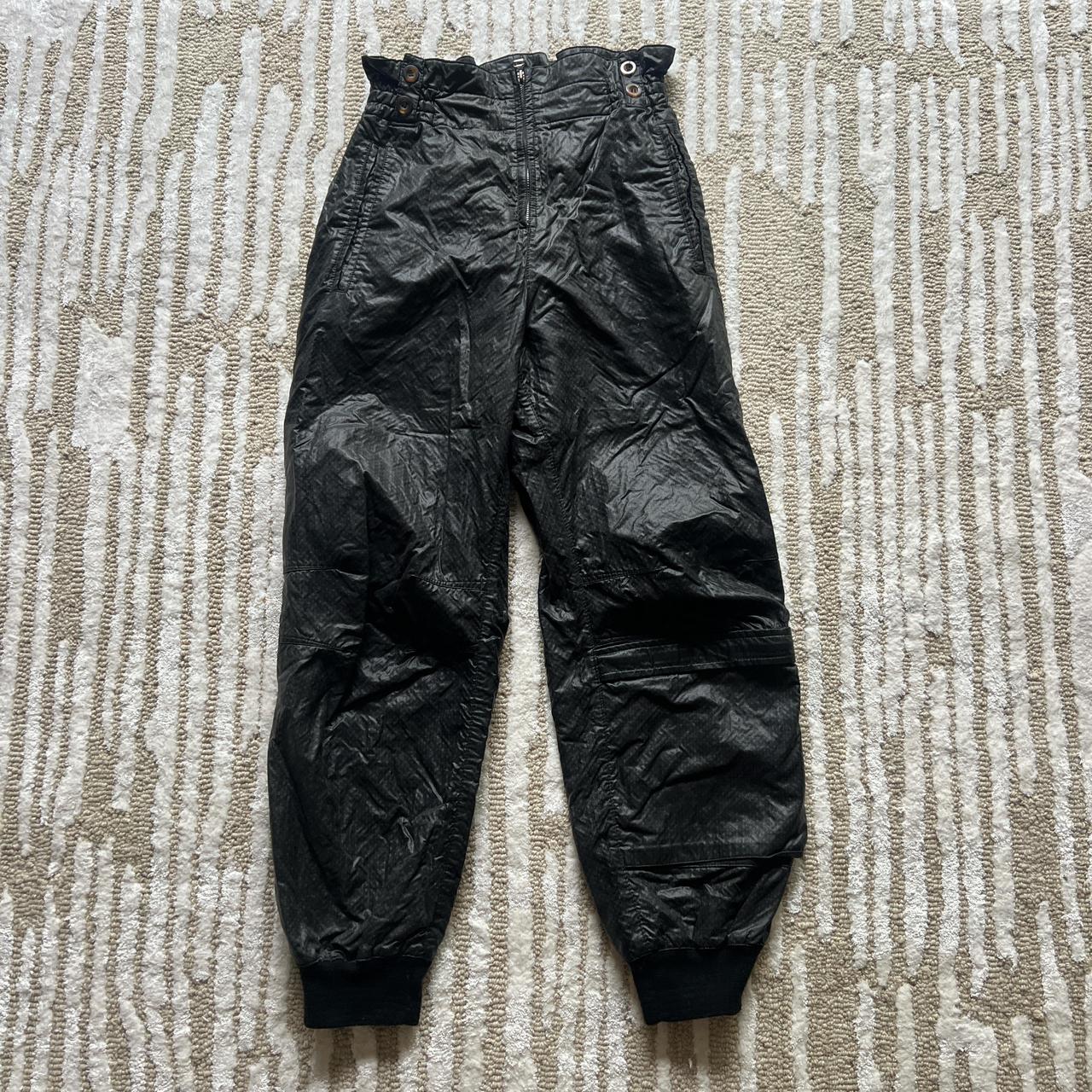 item listed by abeeezi