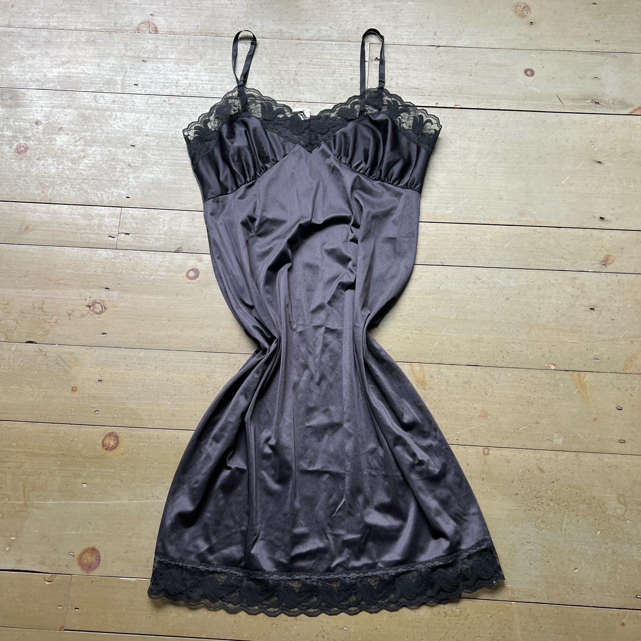 item listed by abeeezi