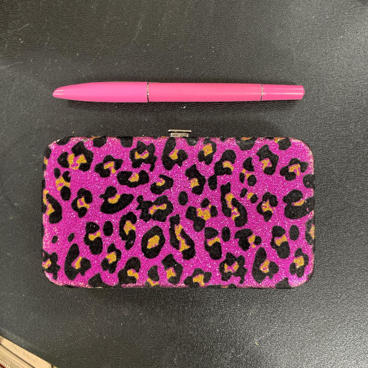 item listed by daisylouhoo
