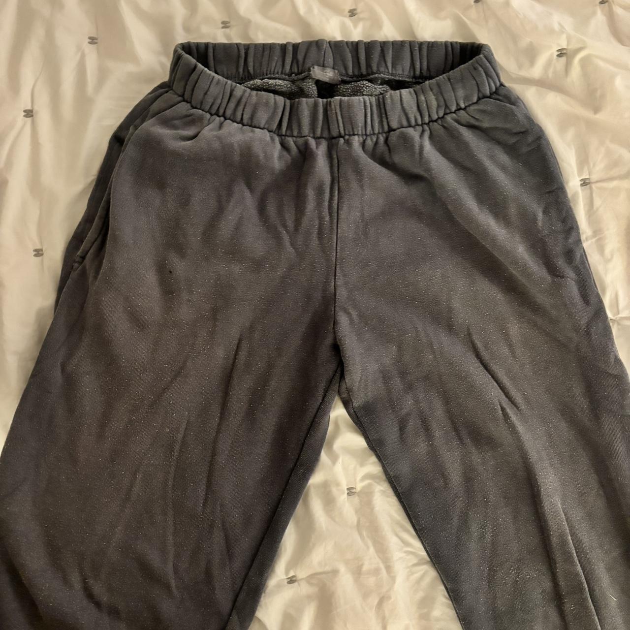 item listed by amelieevansss