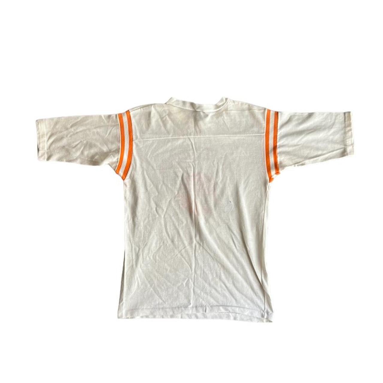 Artek Men's White and Orange T-shirt (2)