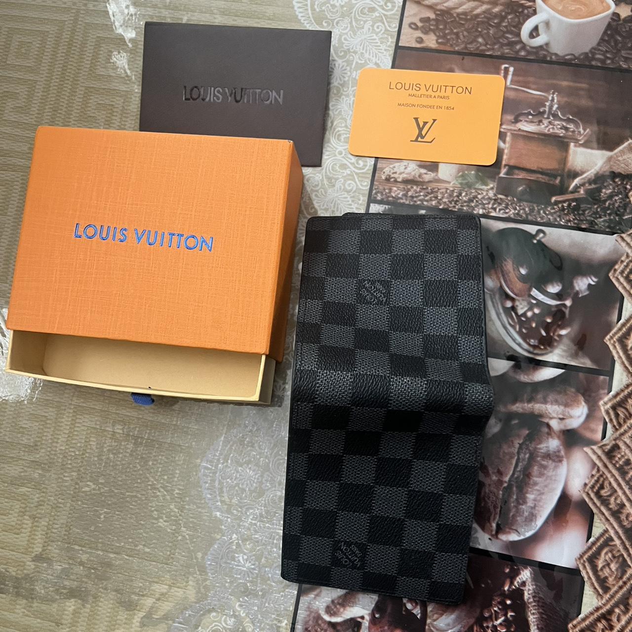 Louis Vuitton Pallas Wallet Excellent condition in - Depop