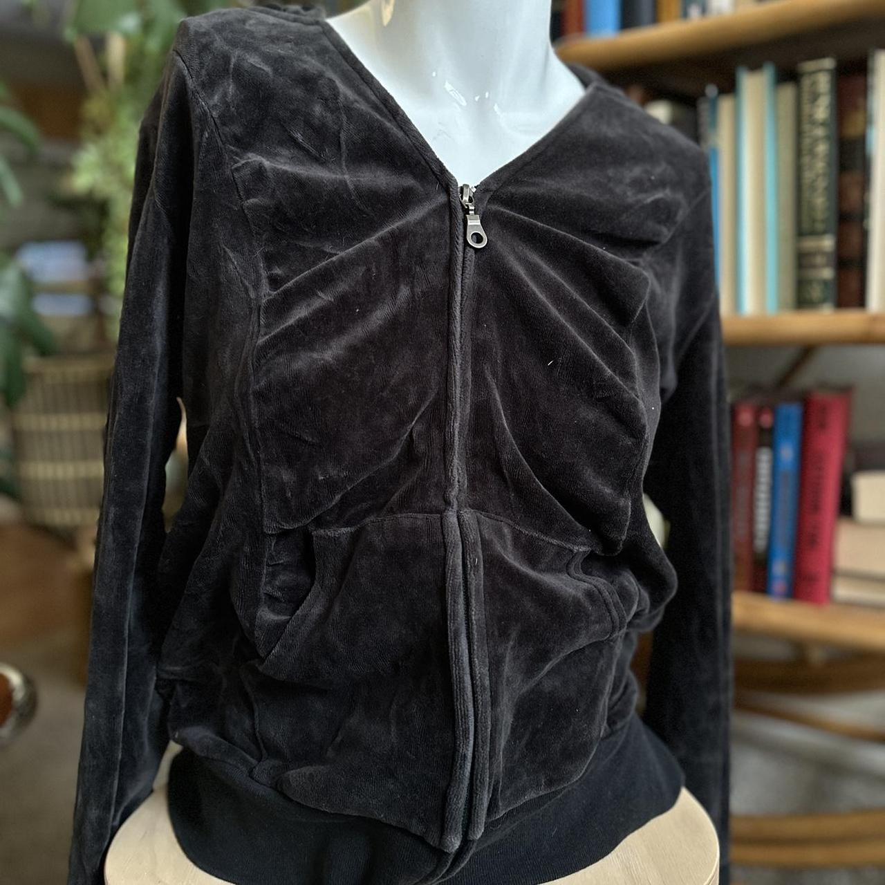 Y2k velour tracksuit zip up jacket. Size medium.... Depop
