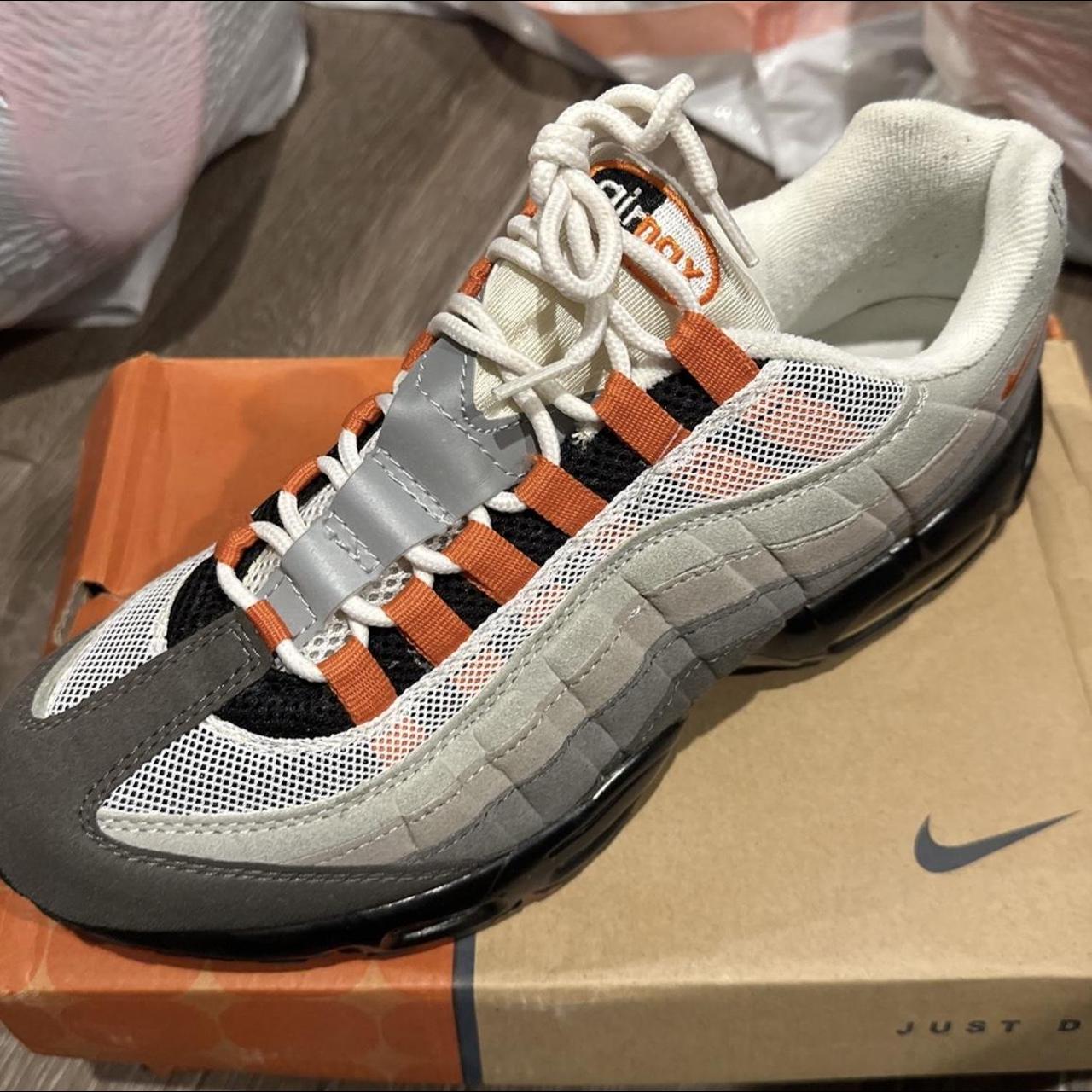 Air max discount 95 team orange