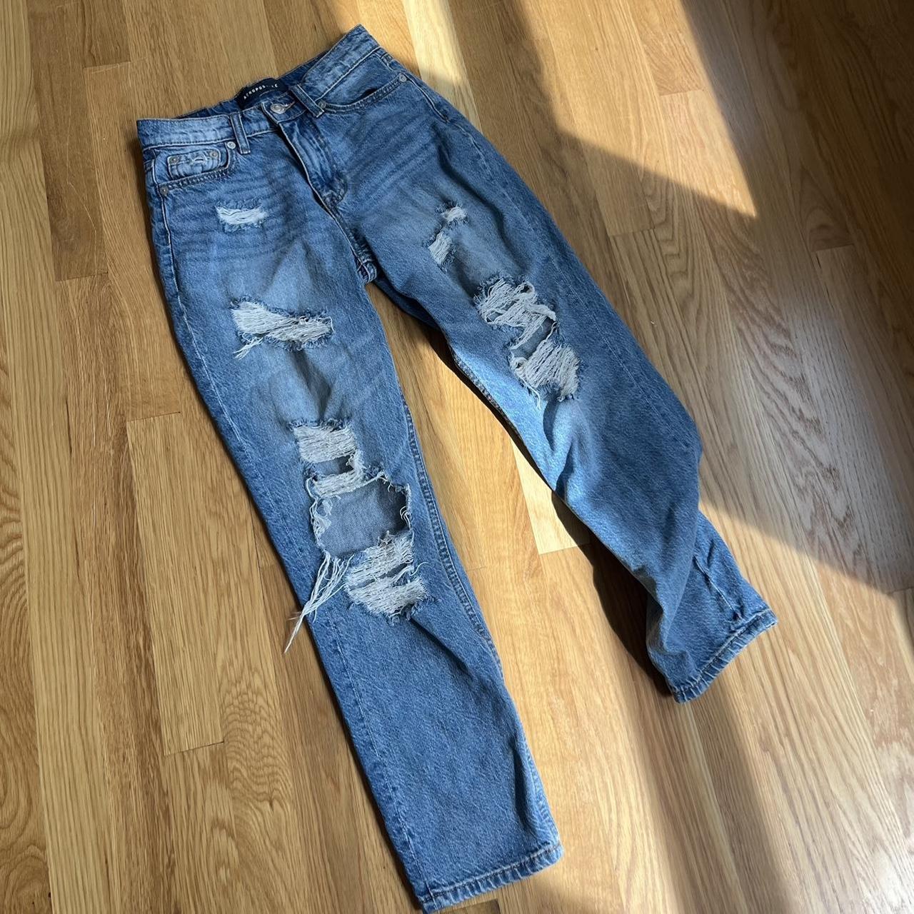 Aéropostale high rise ripped mom jeans Woman’s