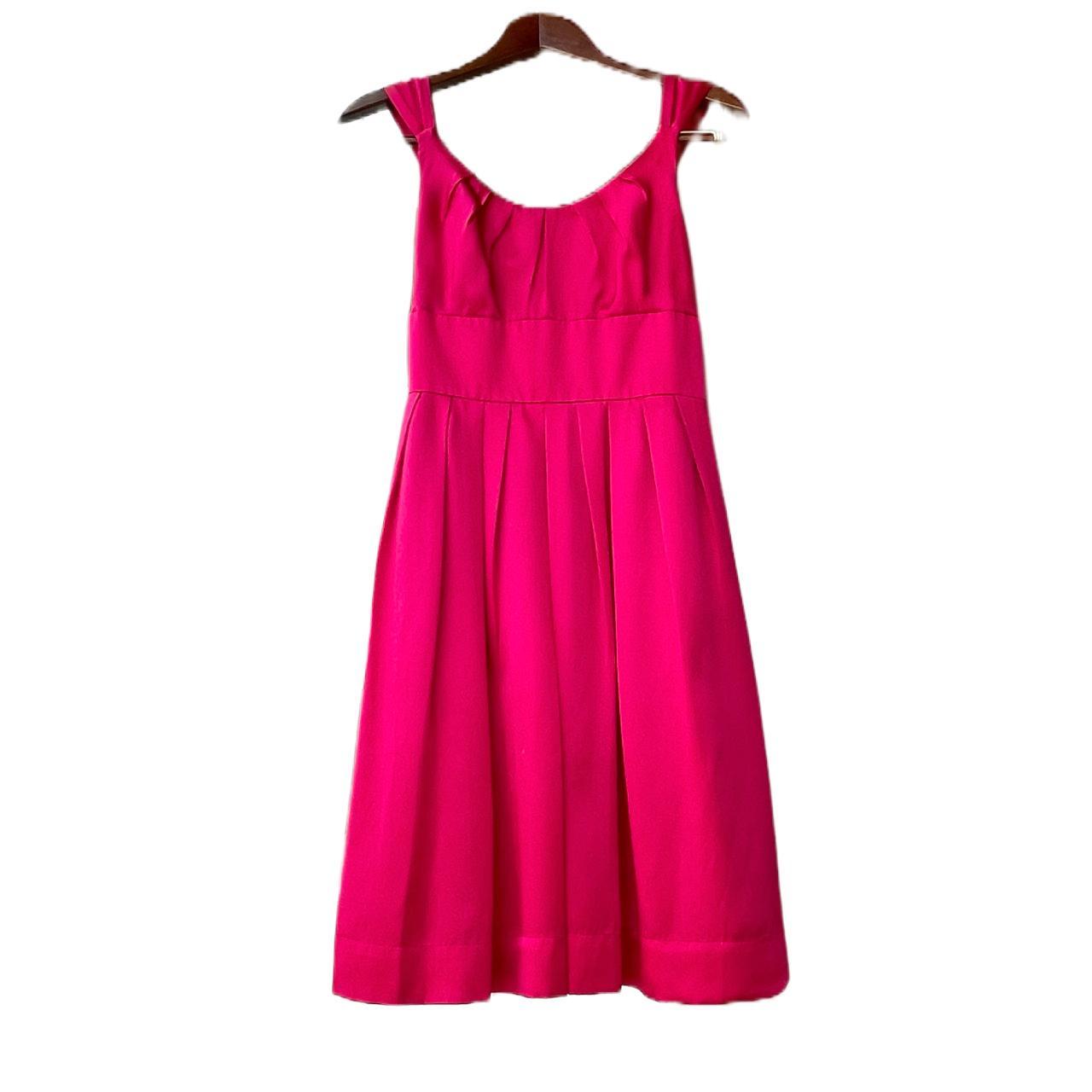 Maggy London fuchsia pink silk dress Scoop neck... - Depop